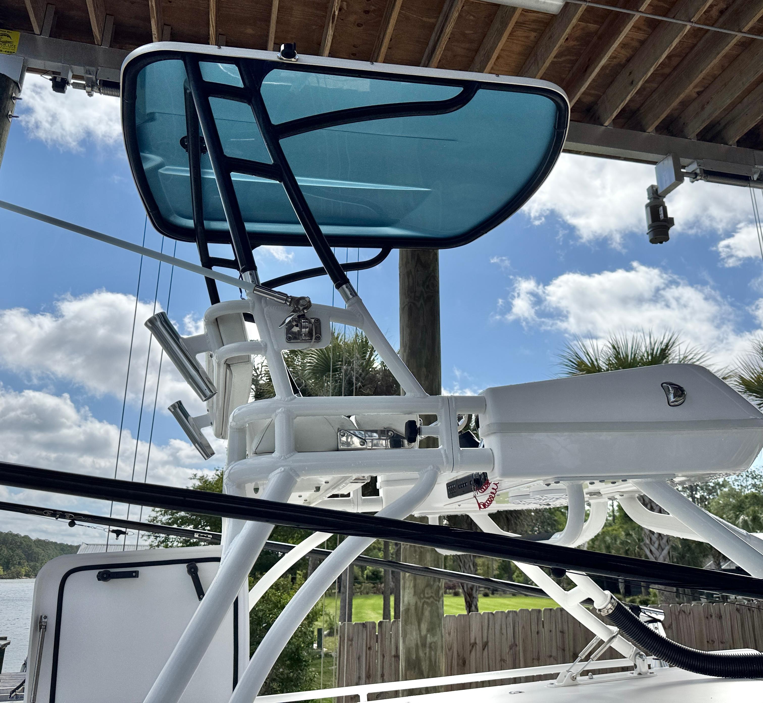 2016-everglades-435-center-console-power-9758579-20250421075234206-1_XLARGE