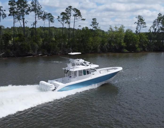 2016-everglades-435-center-console-power-9758579-20250421075238193-1_XLARGE