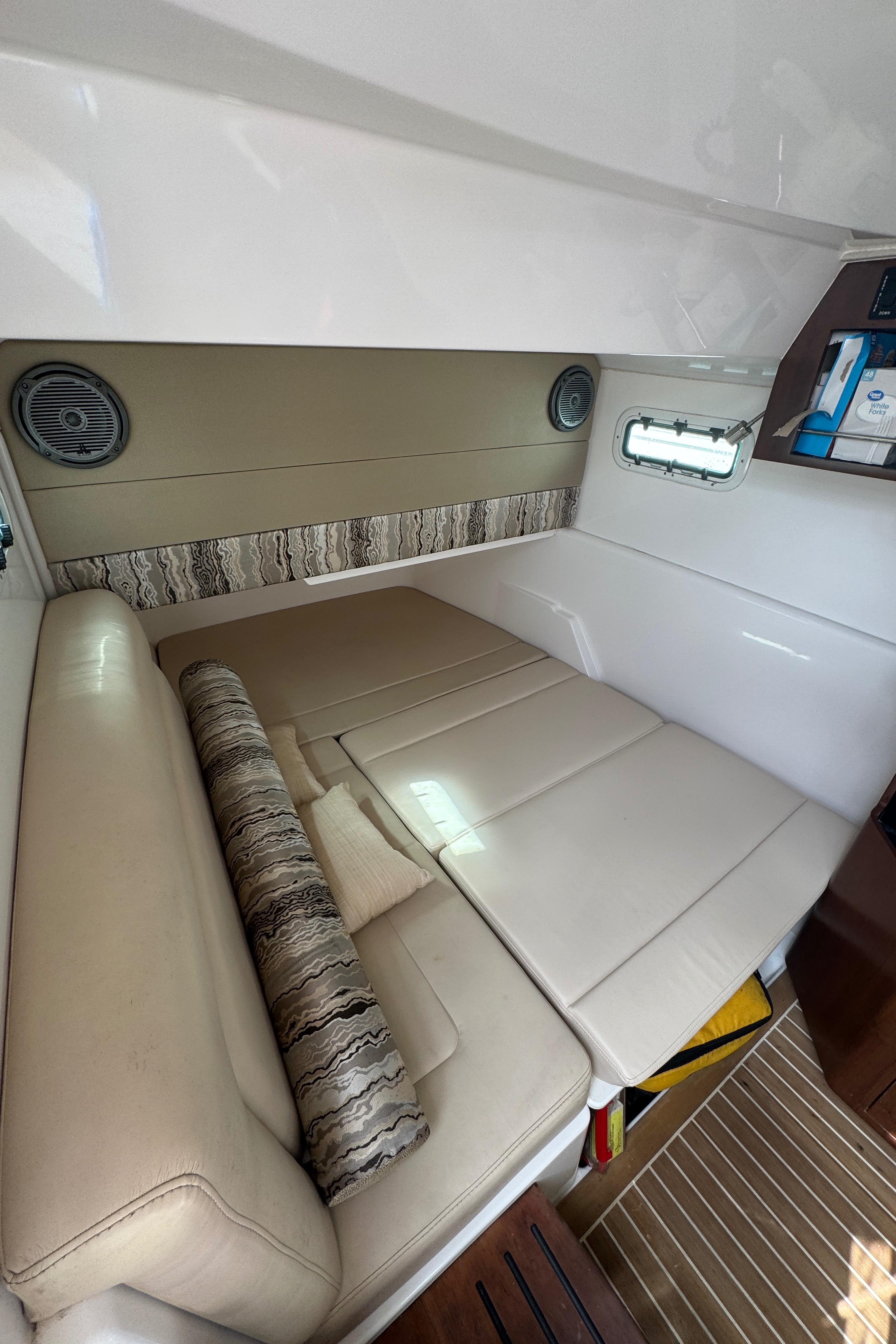2016-everglades-435-center-console-power-9758579-20250421075312934-1_XLARGE