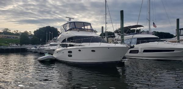 Photo of 2010 Meridian 47'