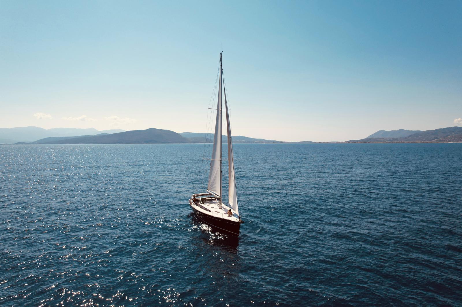 Yacht Photos Pics