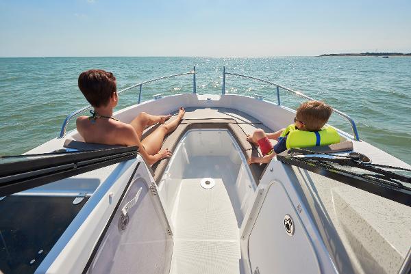 Jeanneau Cap Camatat 6.5BR
