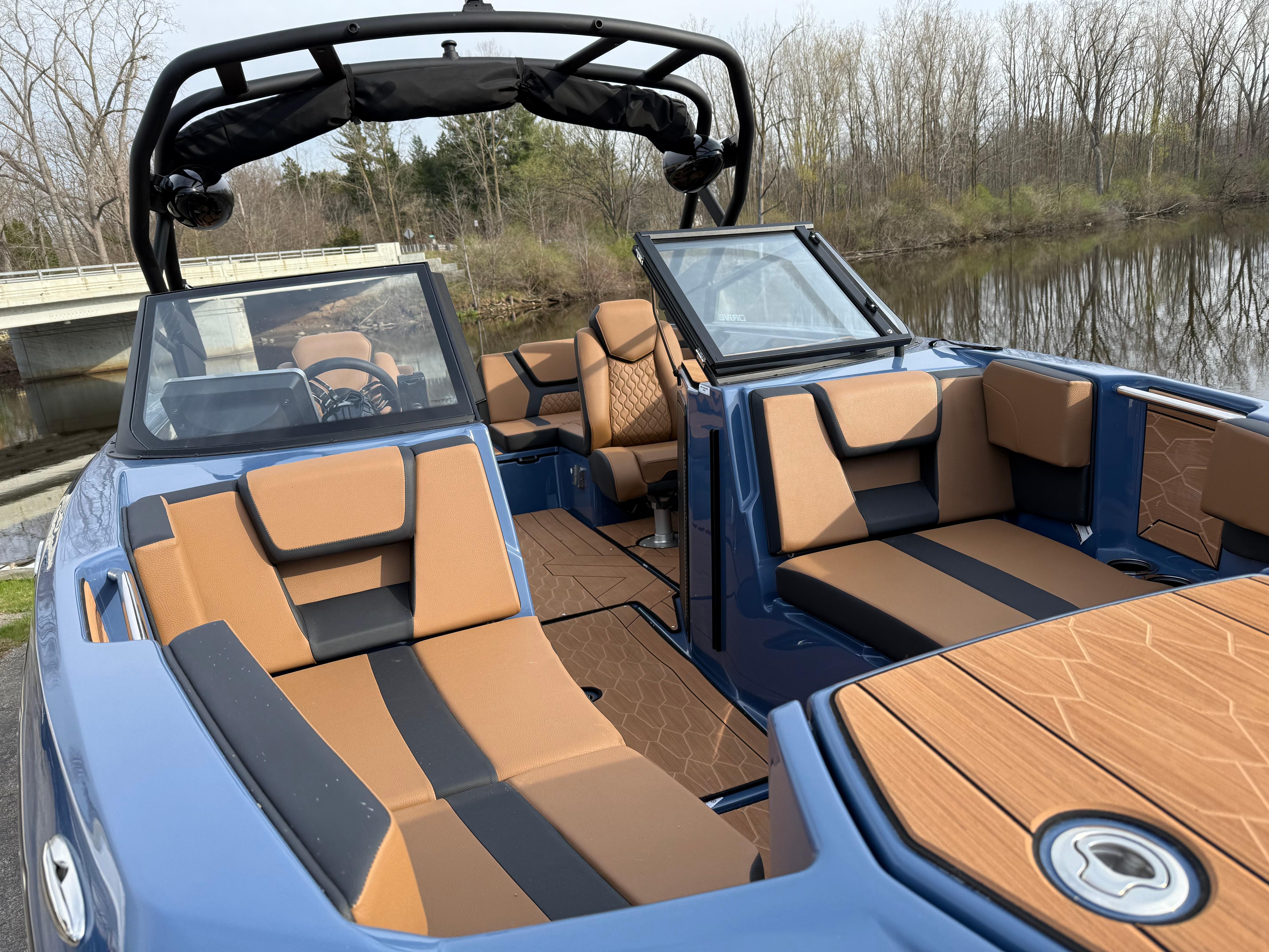 2024 Yamaha Boats 222XD Gallery
