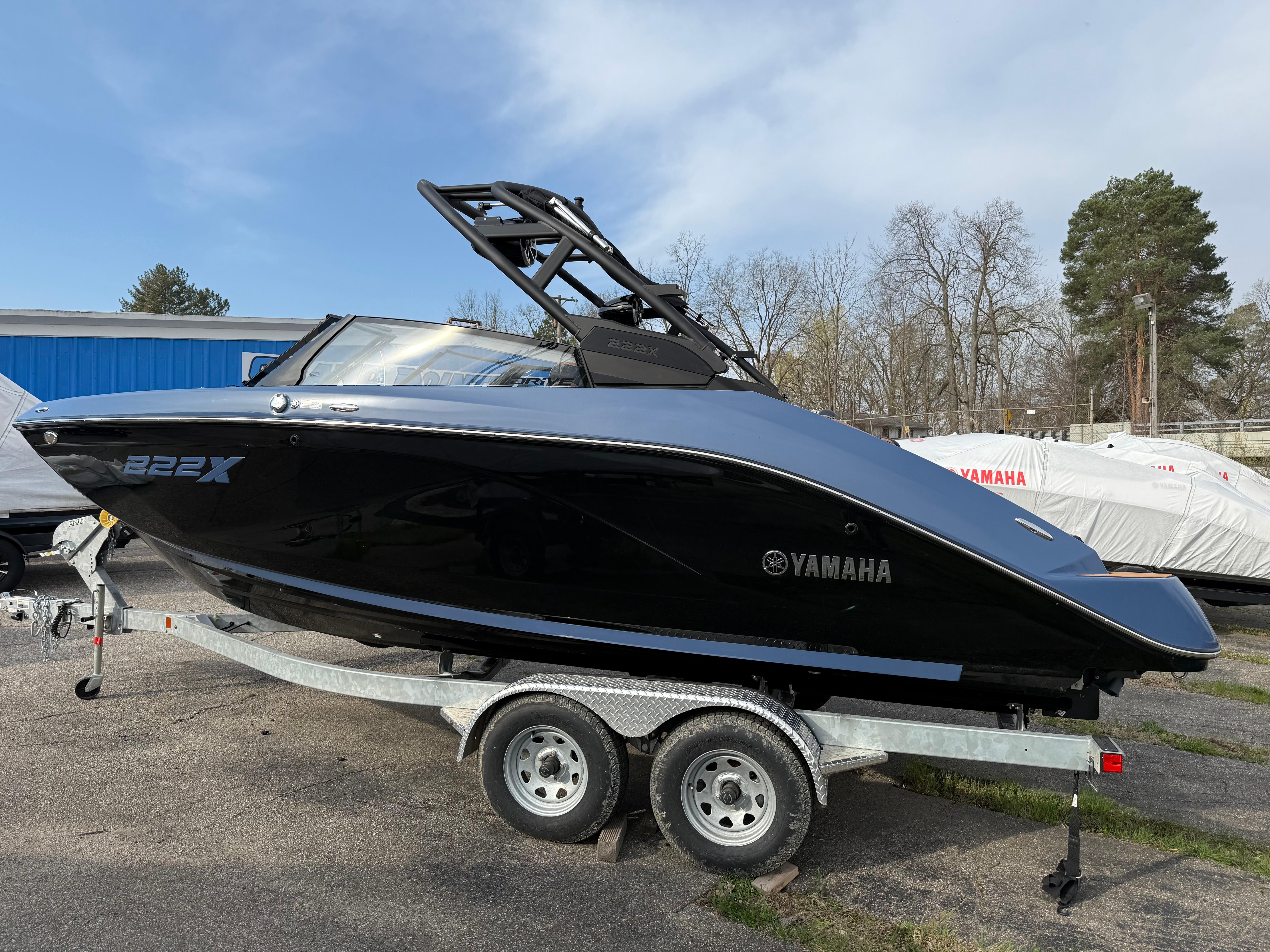 2024 Yamaha Boats 222XD Gallery