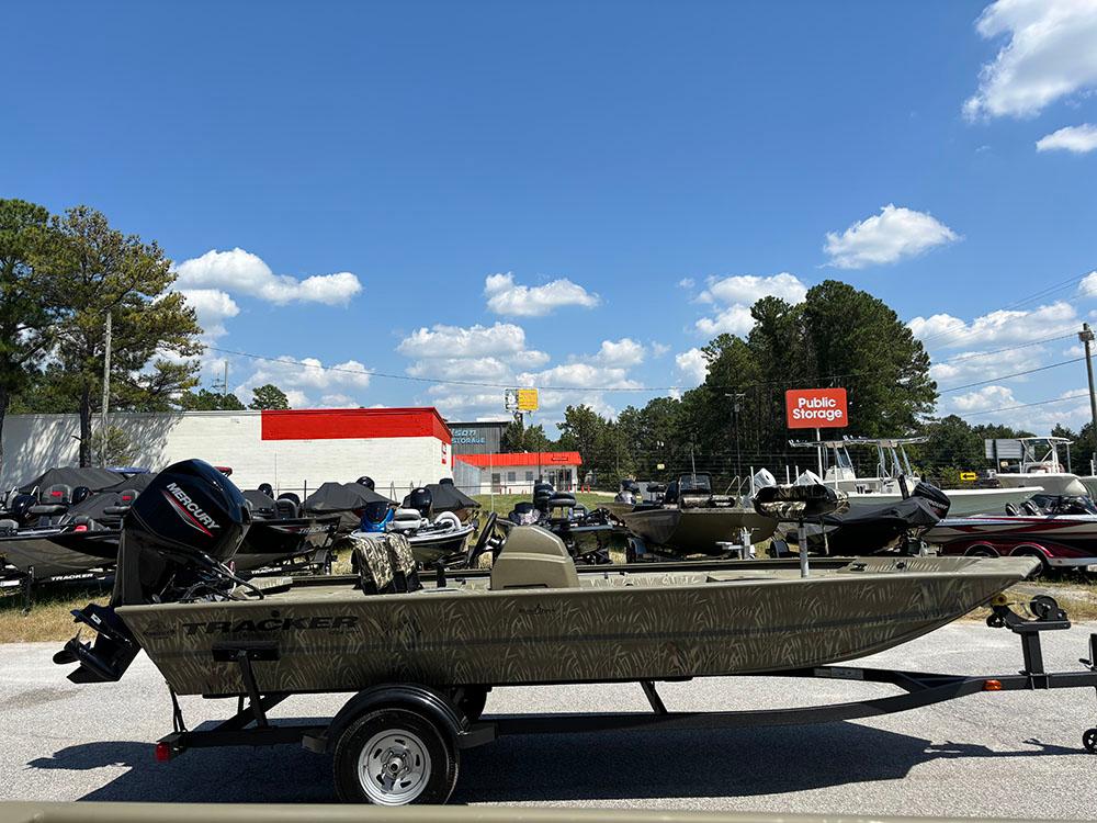 2025 Tracker® Boats Grizzly® 1754 SC