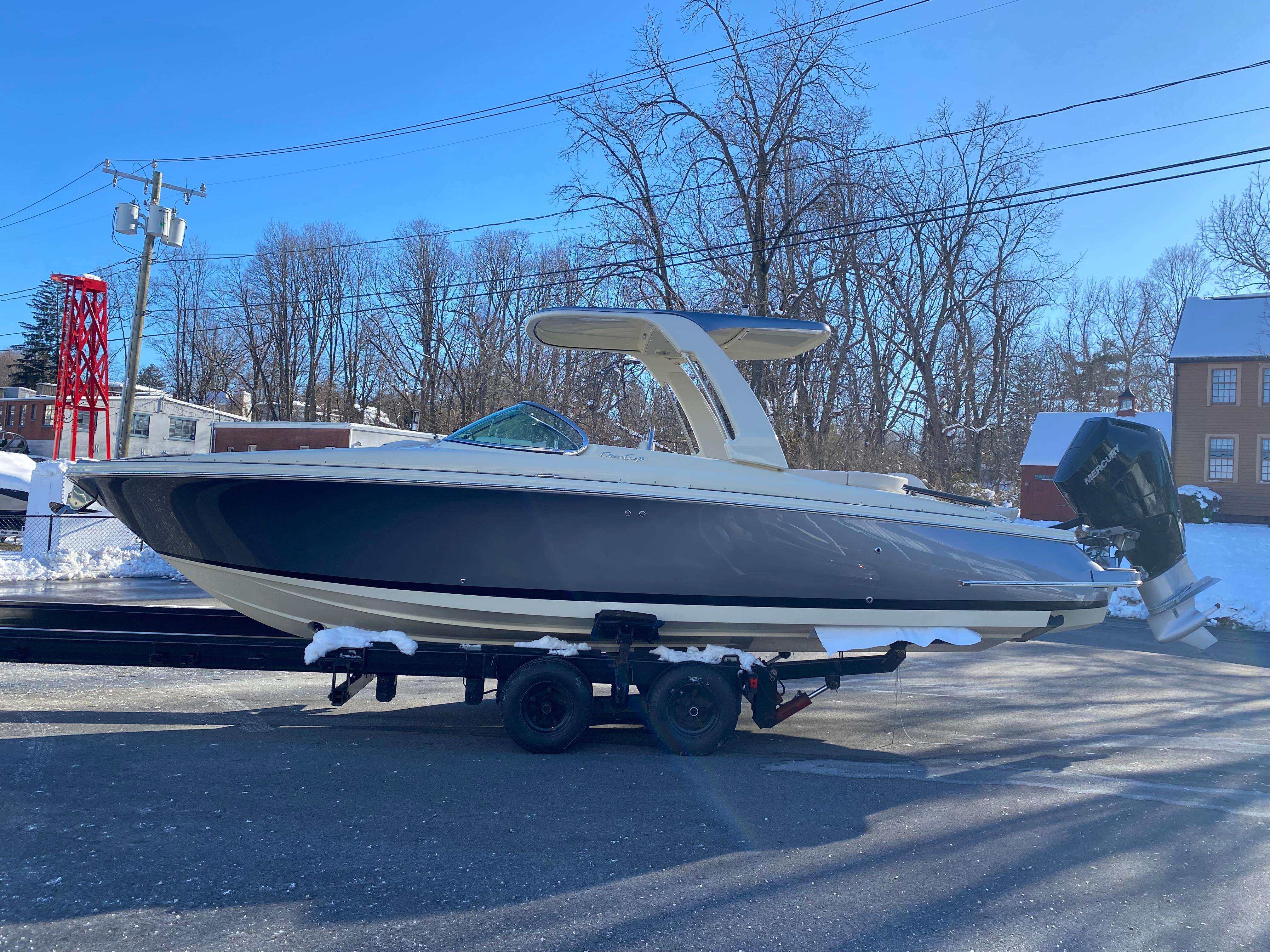 2025 Chris-Craft Launch 28 GT-4