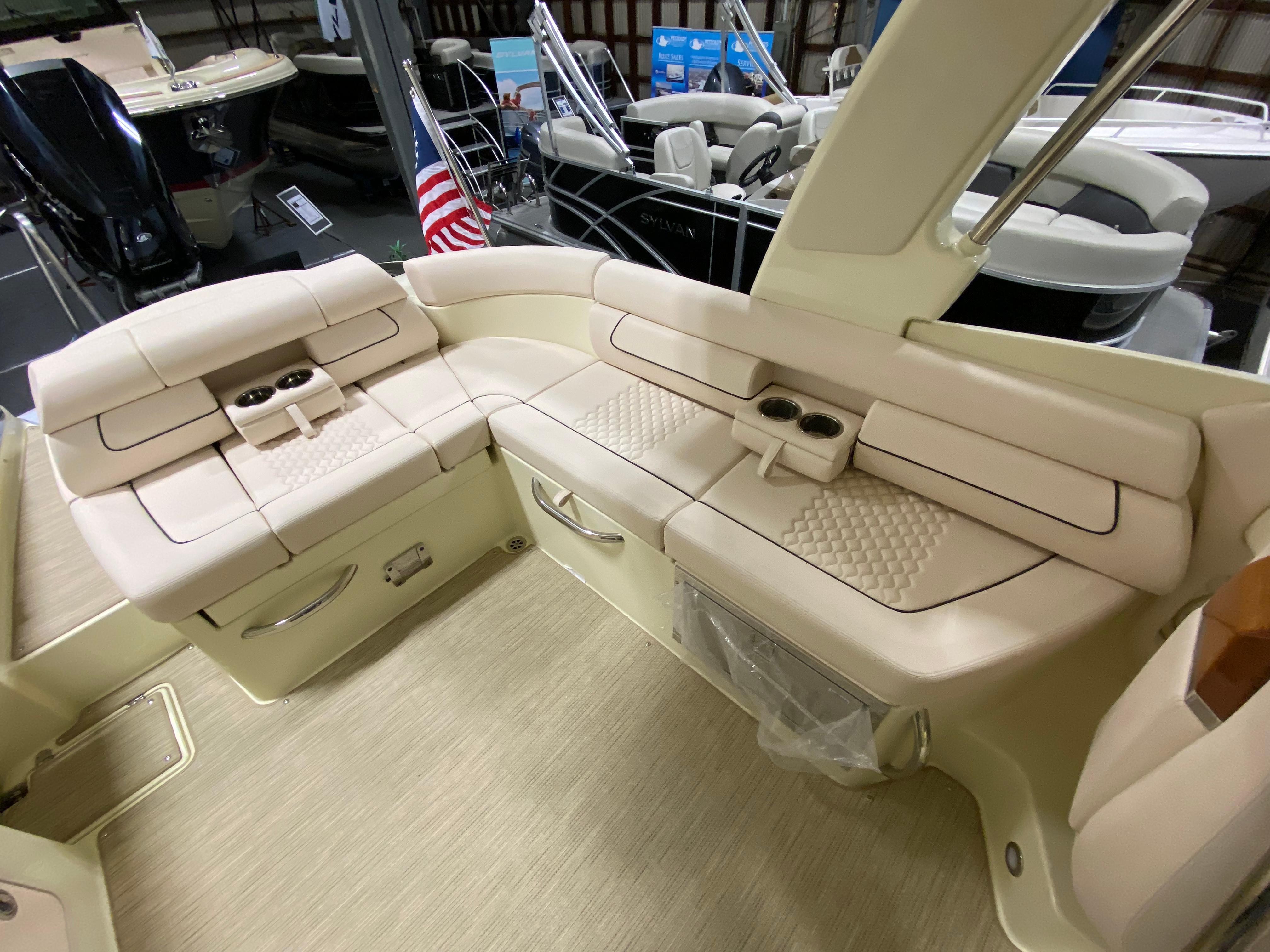 2025 Chris-Craft Launch 28 GT-9