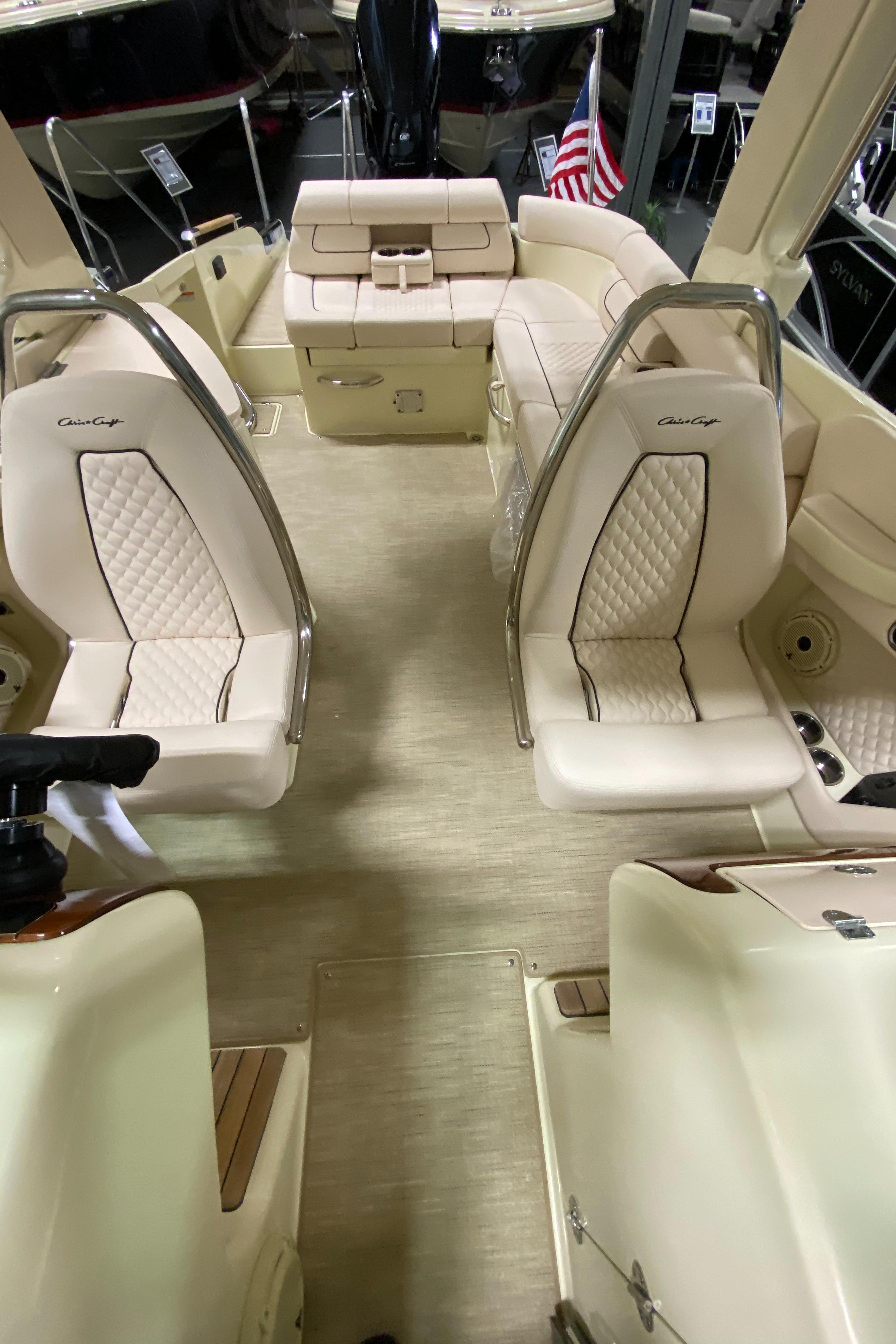 2025 Chris-Craft Launch 28 GT-19