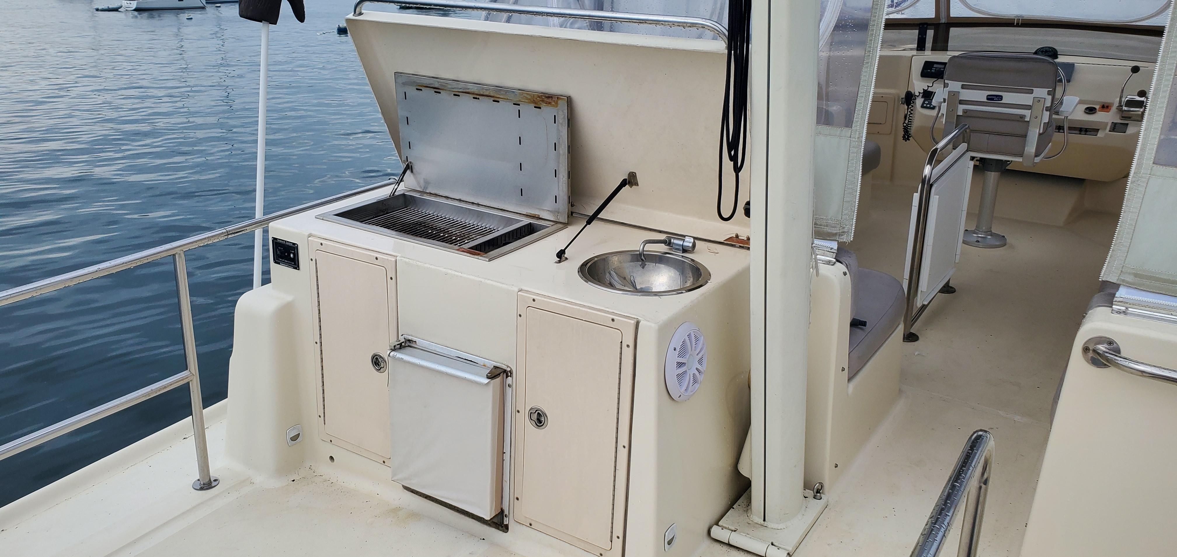 2004-mainship-400-trawler-power-9858591-20250702090509508-1
