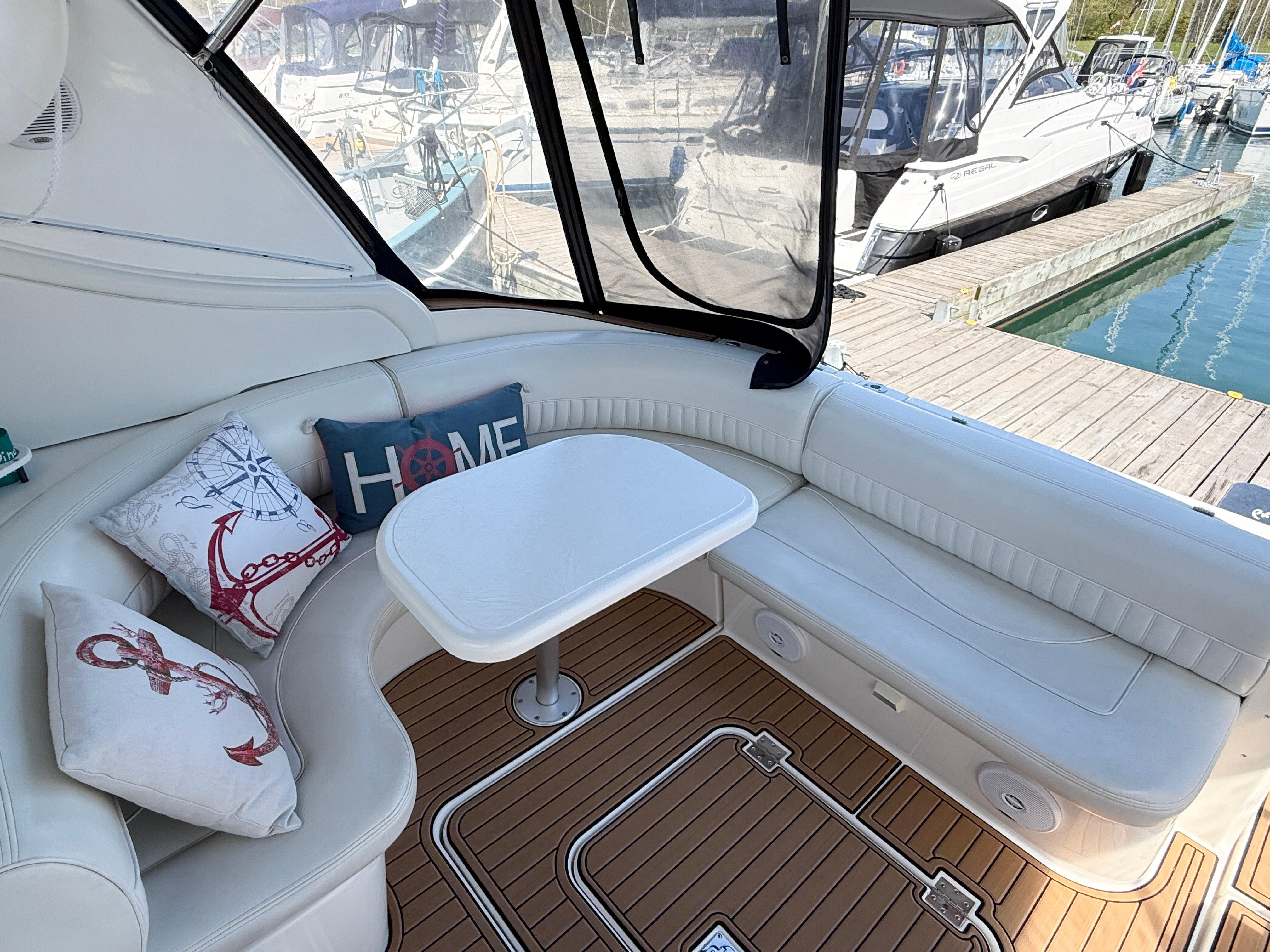 2003-cruisers-yachts-3772-express-power-9798594-20250518184718224-1_XLARGE