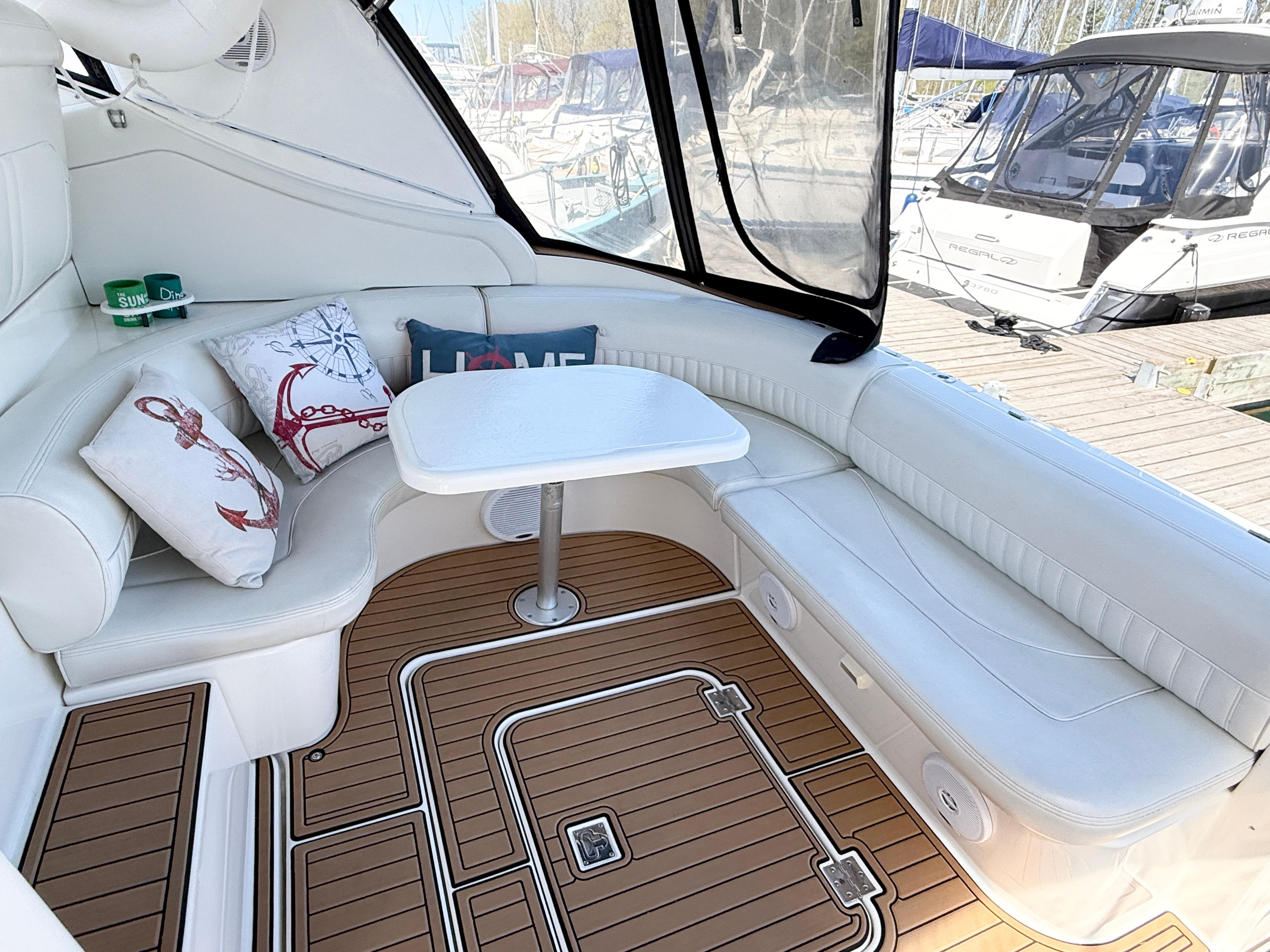 2003-cruisers-yachts-3772-express-power-9798594-20250518184721224-1_XLARGE