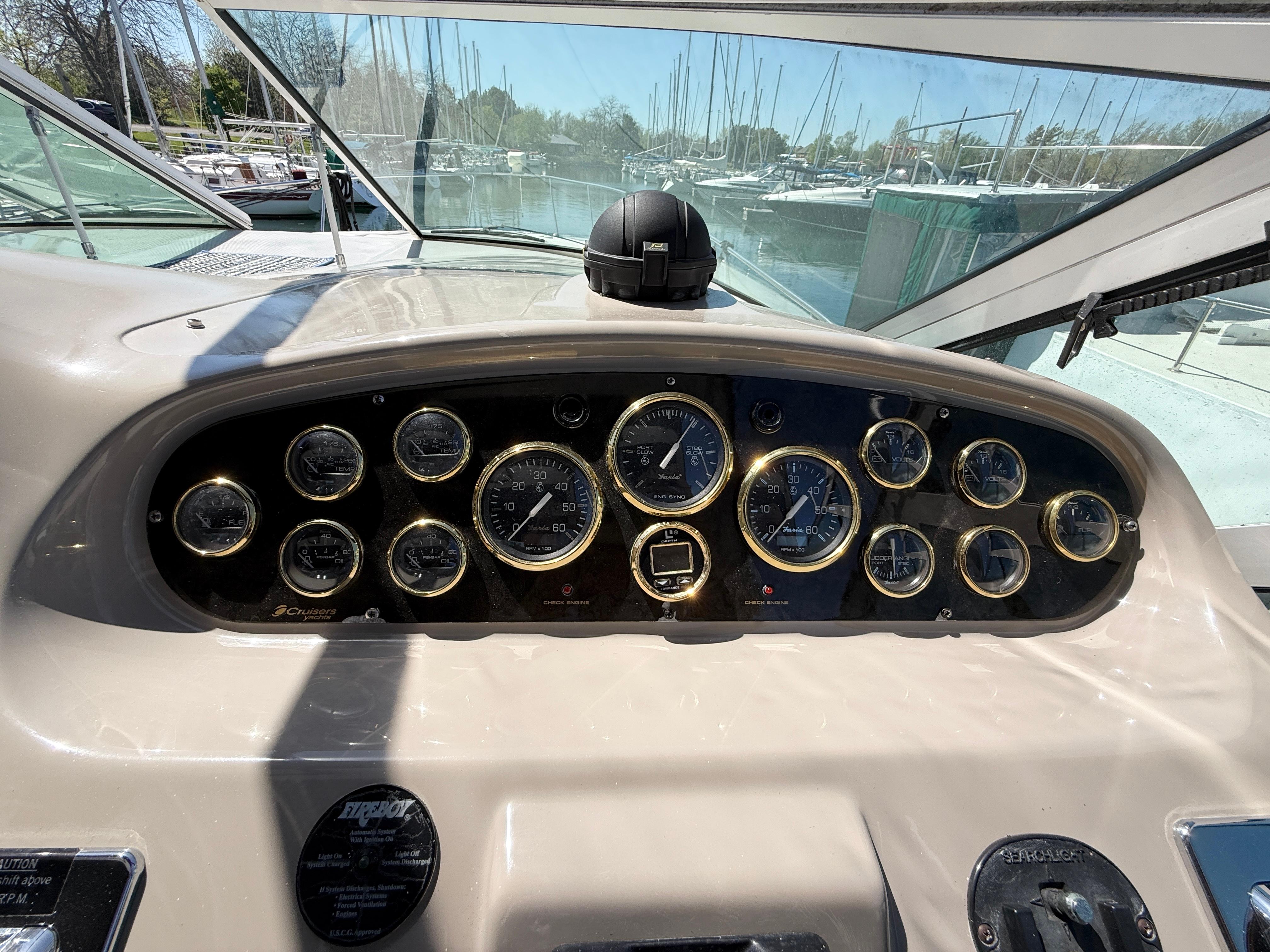 2003-cruisers-yachts-3772-express-power-9798594-20250518184732236-1_XLARGE