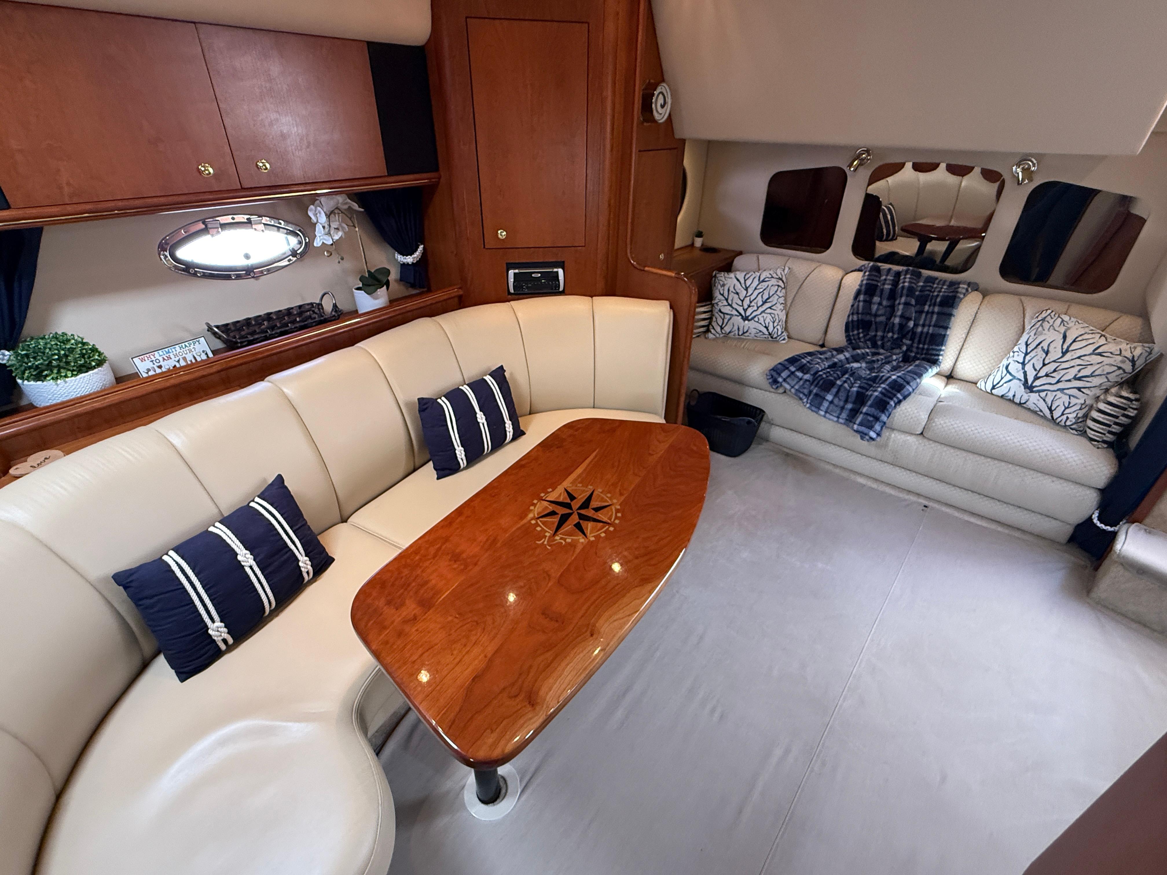 2003-cruisers-yachts-3772-express-power-9798594-20250518184815723-1_XLARGE