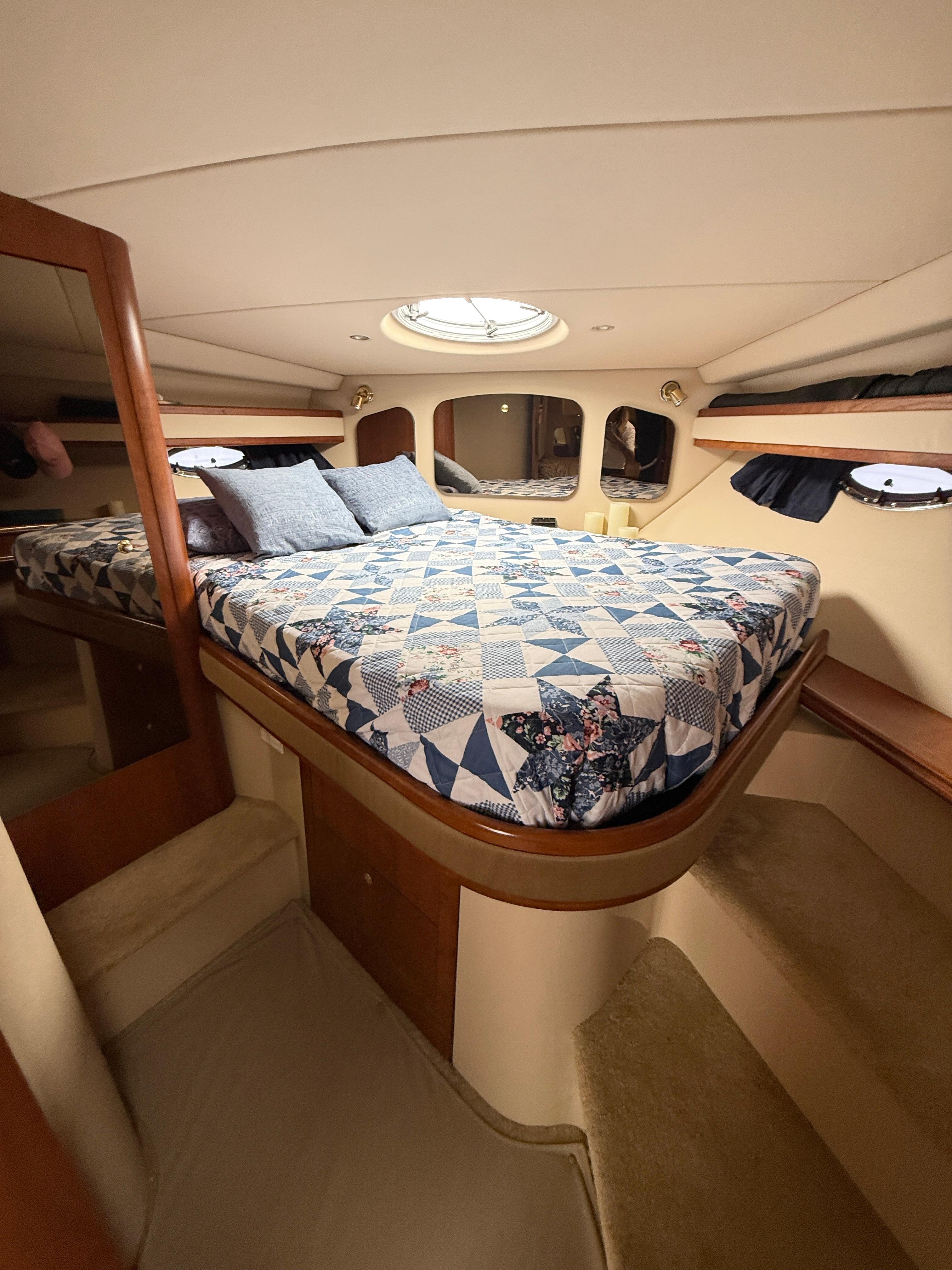 2003-cruisers-yachts-3772-express-power-9798594-20250518184832975-1_XLARGE