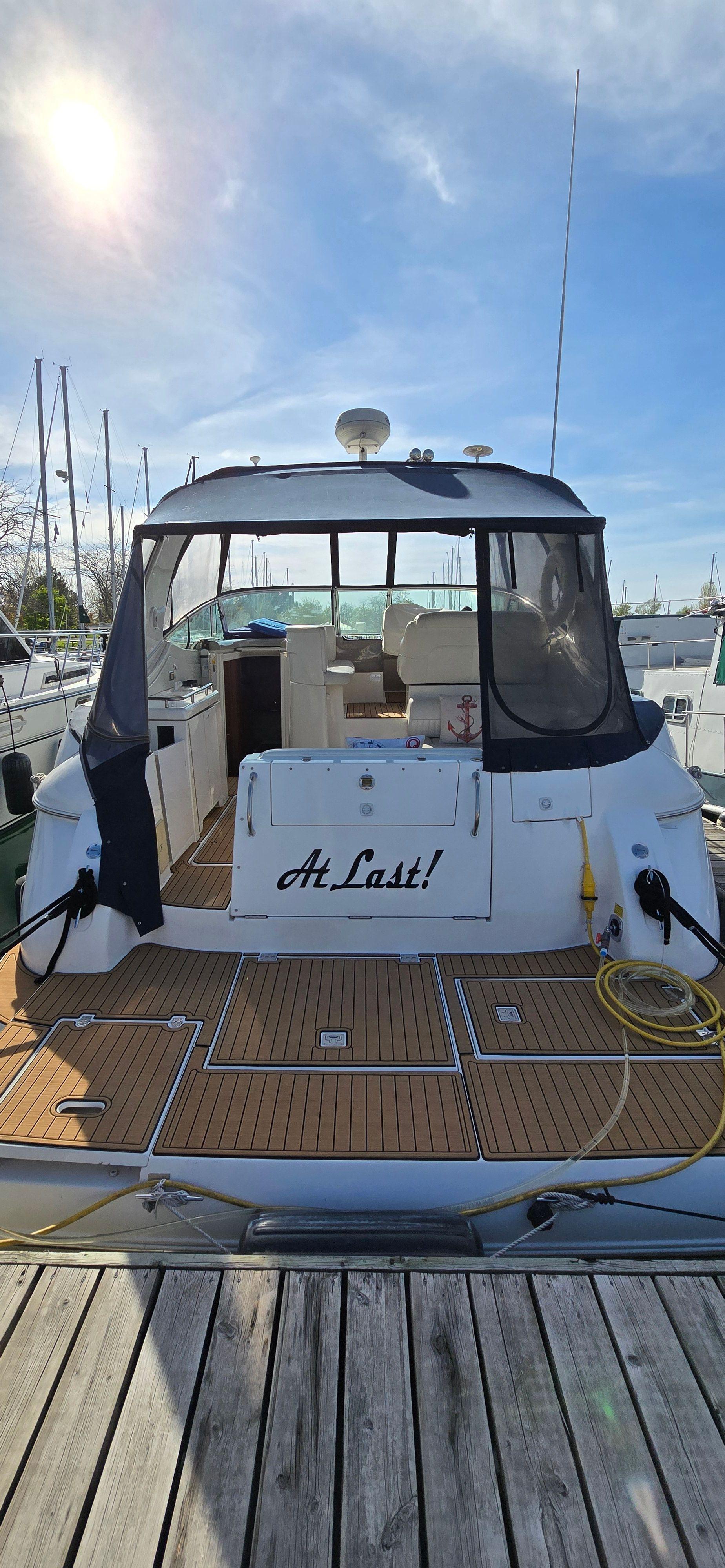 2003-cruisers-yachts-3772-express-power-9798594-20250518184846603-1_XLARGE