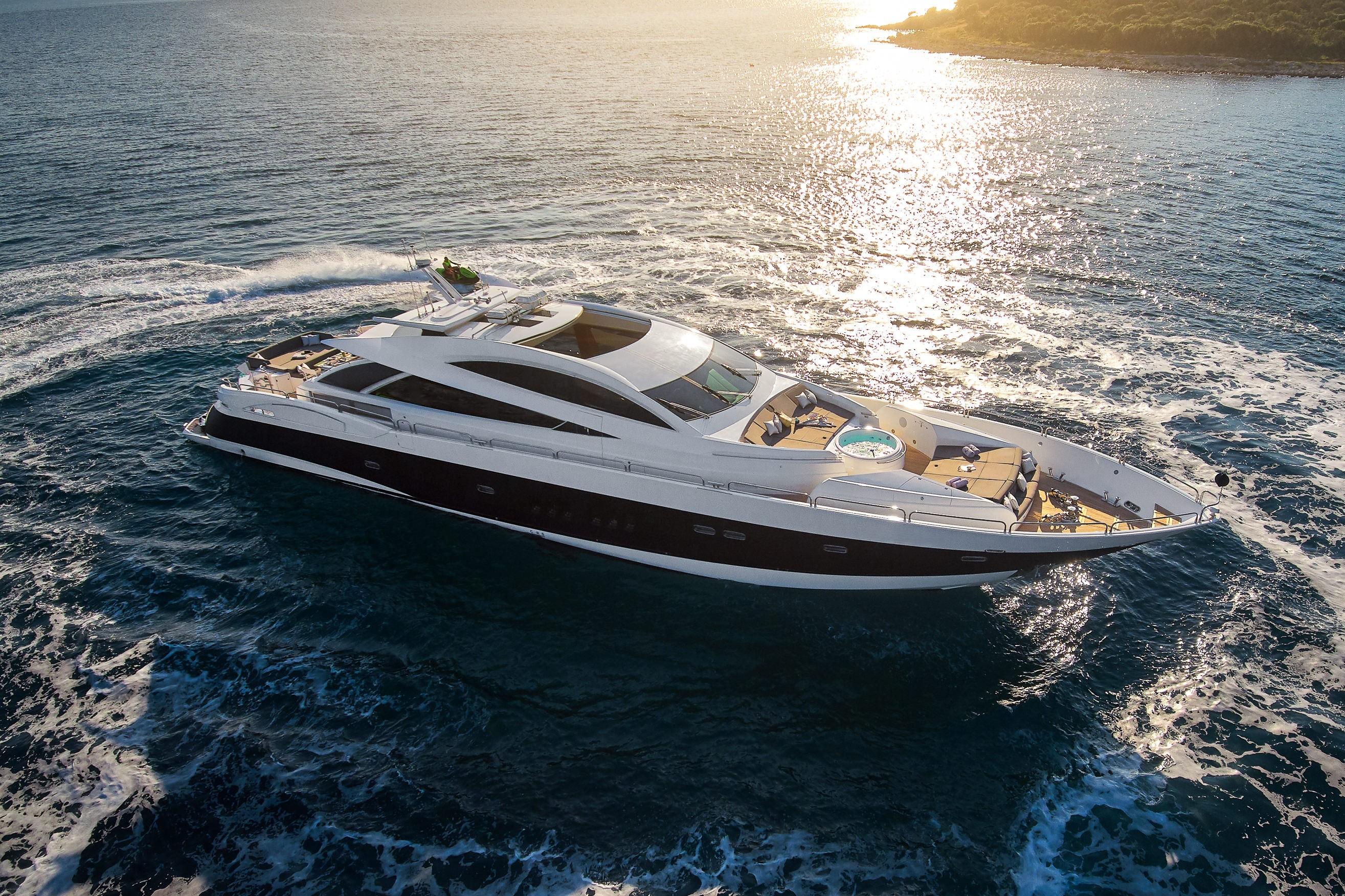 Sunseeker Predator 108