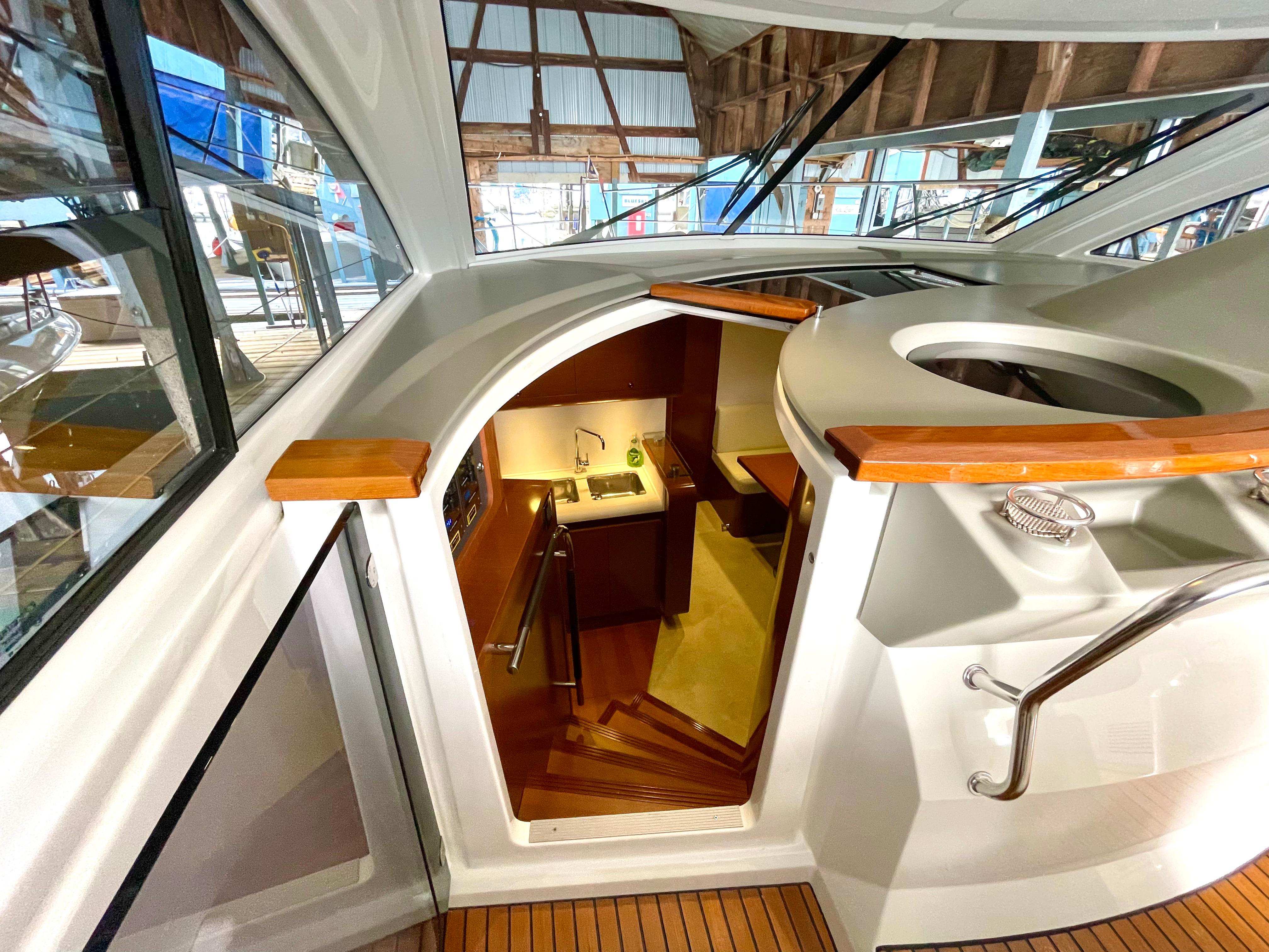Yacht Photos Pics