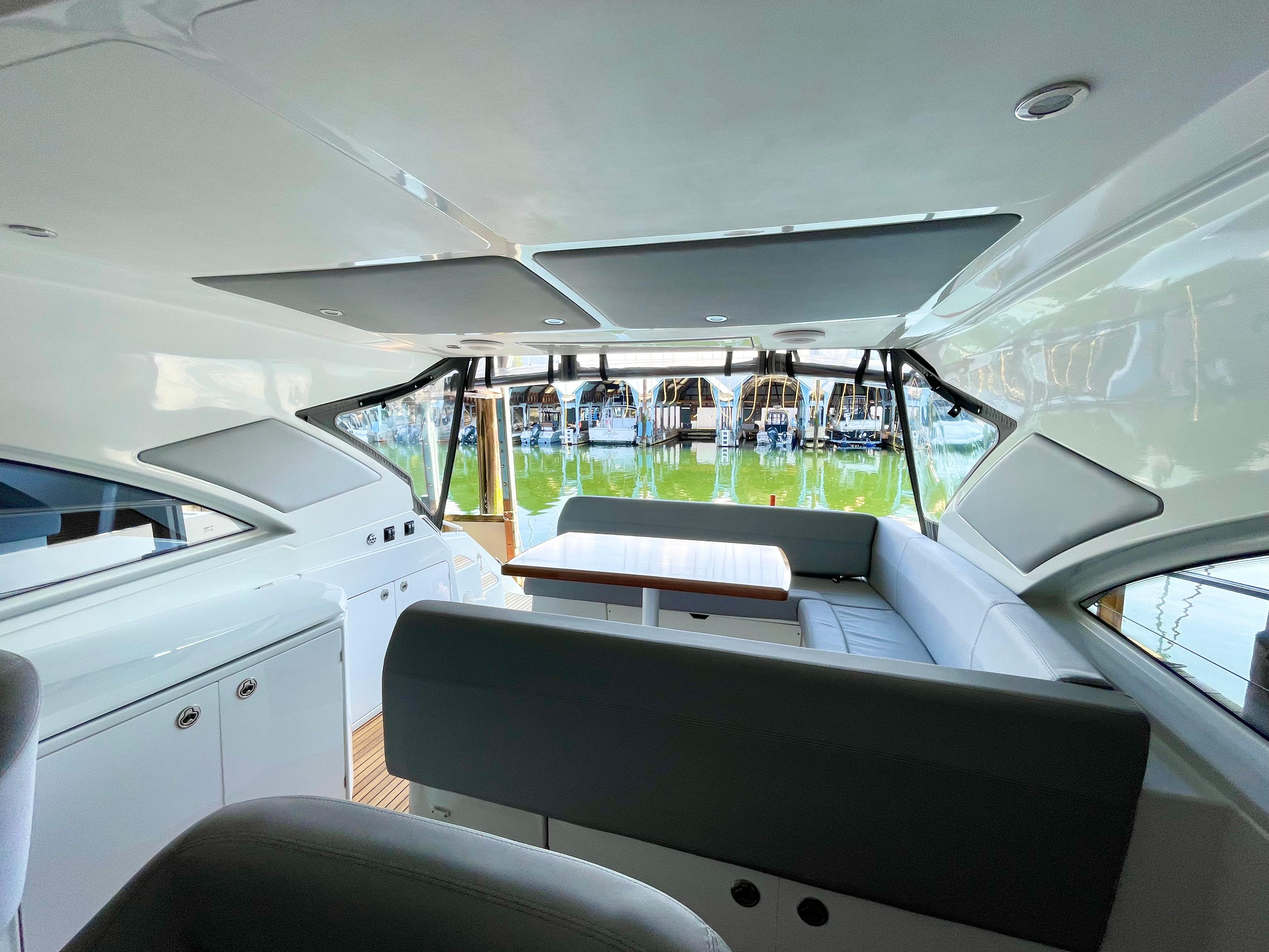 Yacht Photos Pics