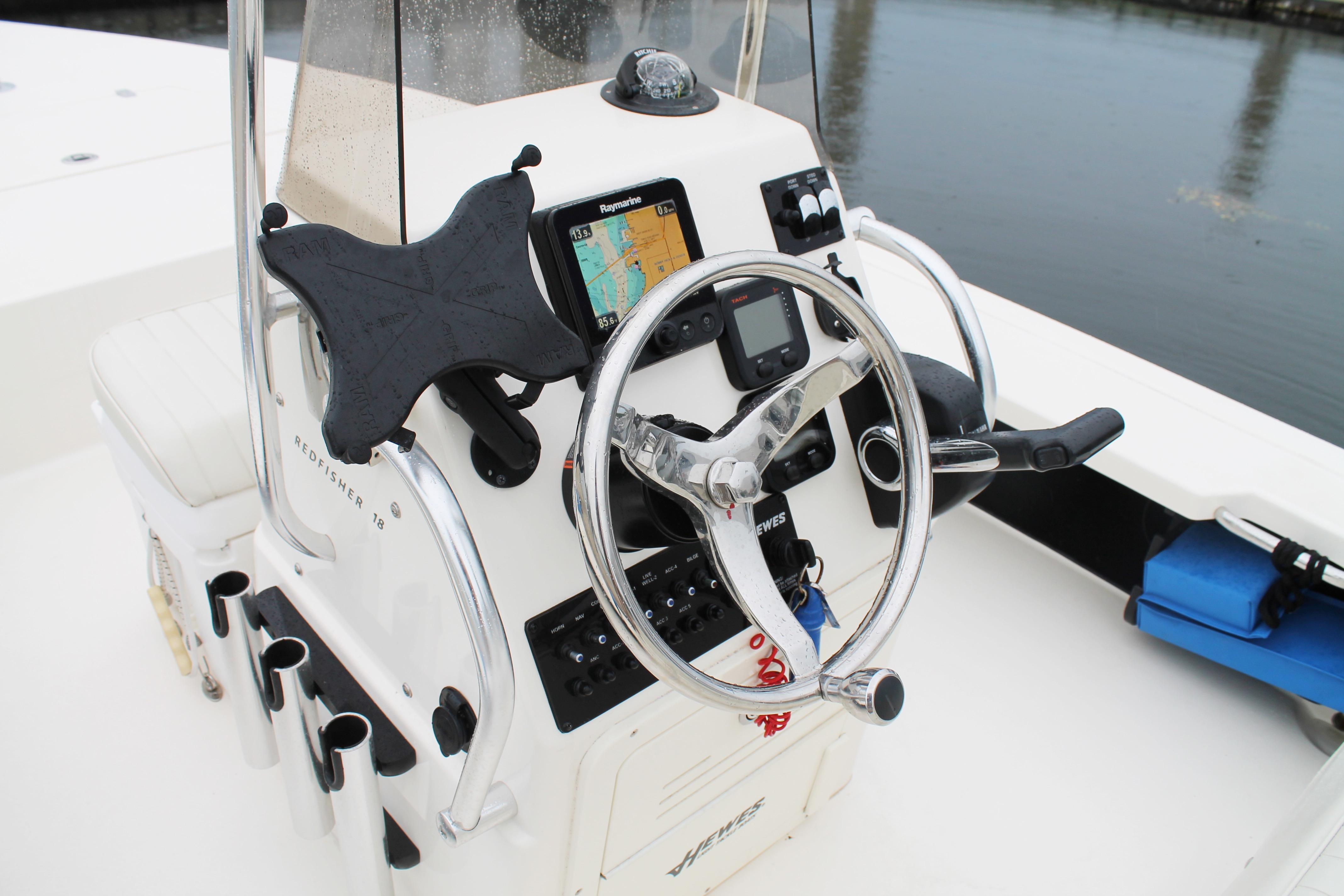 Boat image 27