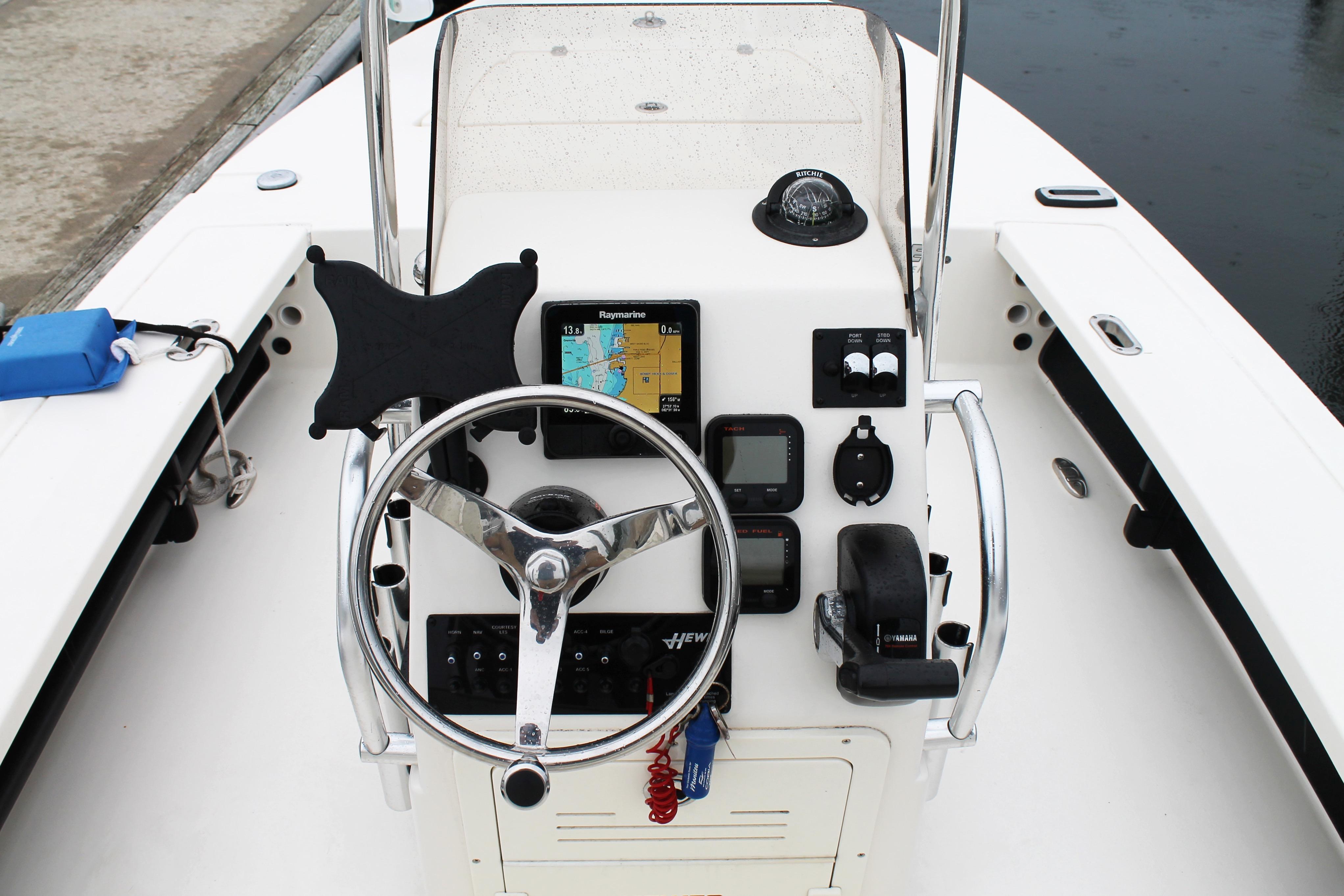 Boat image 28