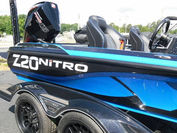2022 Nitro boat for sale, model of the boat is Z20 Pro & Image # 9 of 23