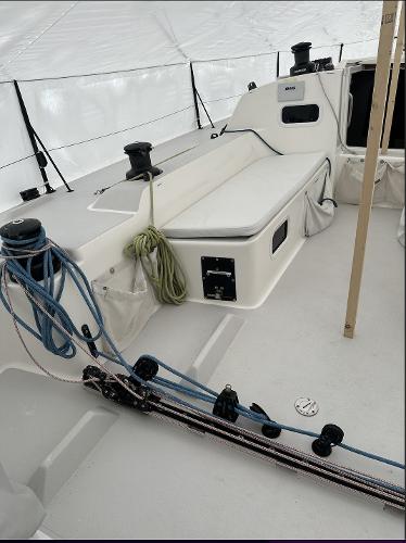 40' J Boats, Listing Number 100915910, - Photo No. 33