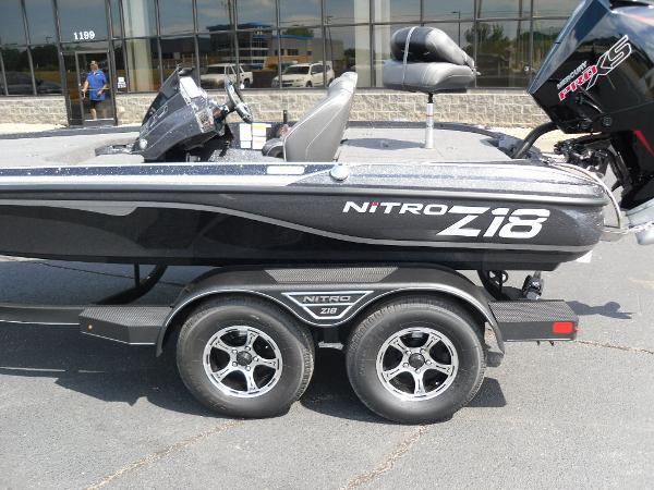 2022 Nitro boat for sale, model of the boat is Z18 Pro & Image # 6 of 28