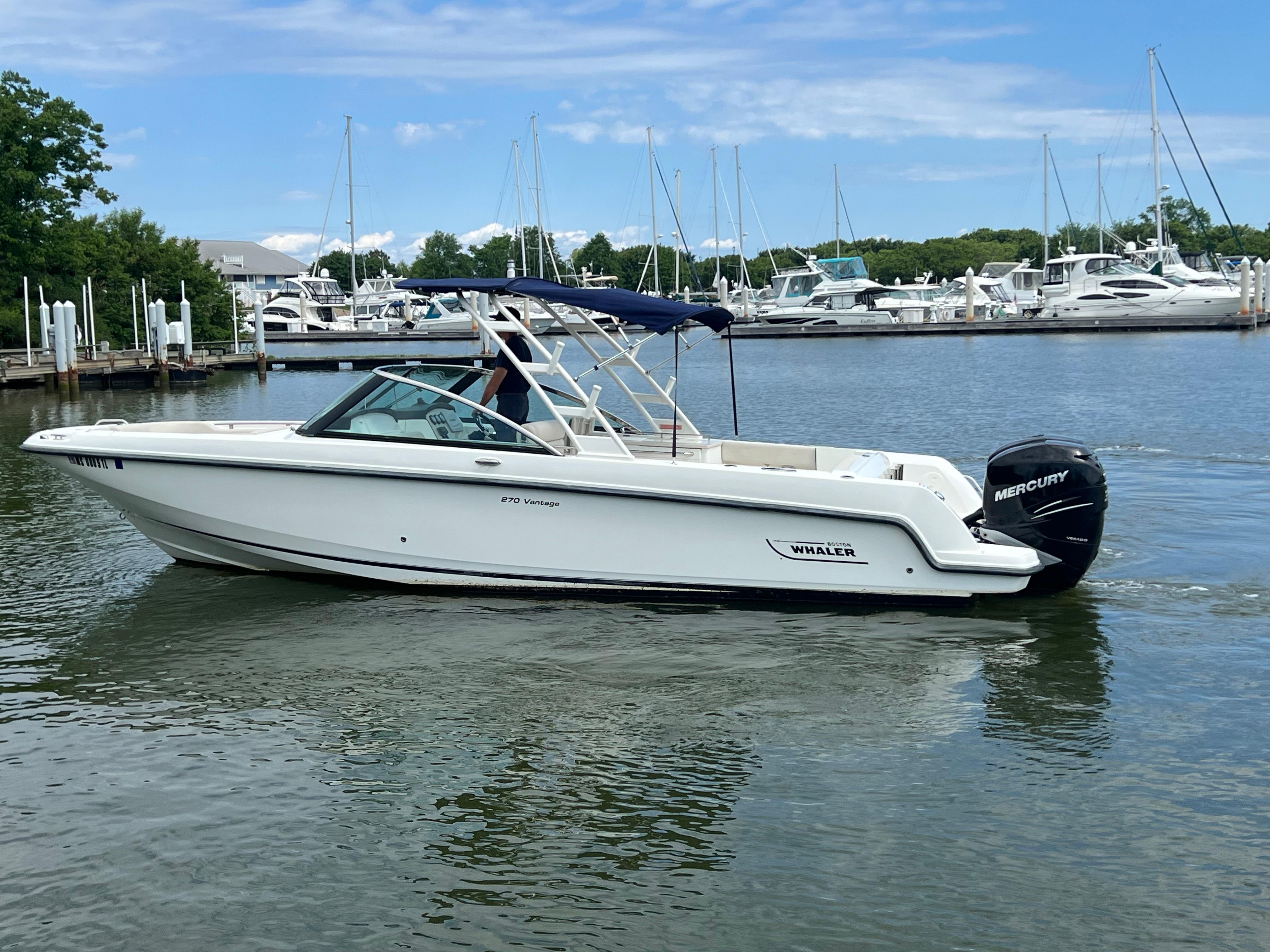 2016-boston-whaler-270-vantage-power-9788616-20250509100002532-1_XLARGE