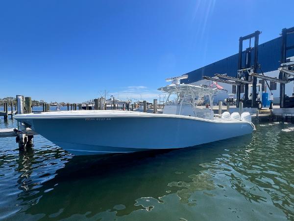 2021 Yellowfin 36 Offshore