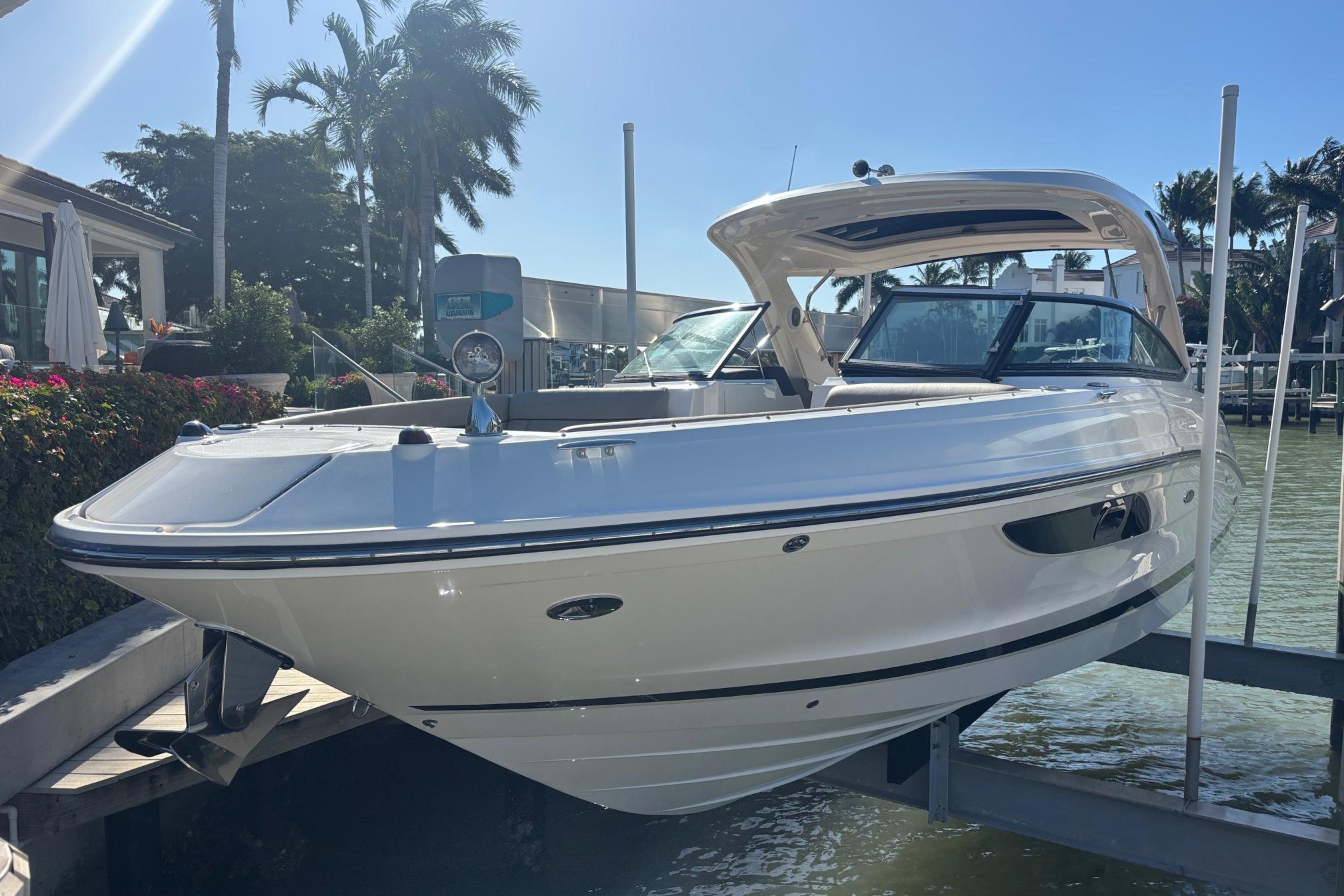 42 ft Sea Ray 2005