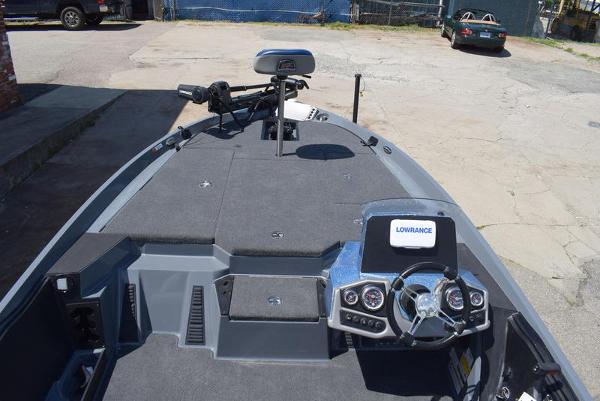 2021 Ranger Boats boat for sale, model of the boat is Z185 & Image # 7 of 43