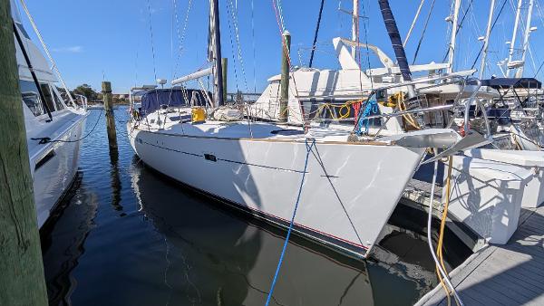 Photo of 2003 Beneteau 47'
