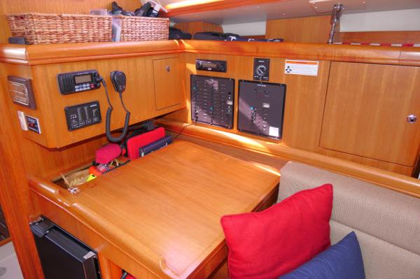 36' Hunter, Listing Number 100917373, Image No. 13