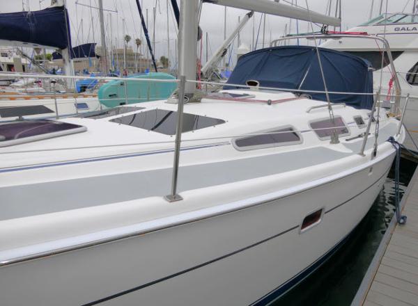 36' Hunter, Listing Number 100917373, Image No. 49