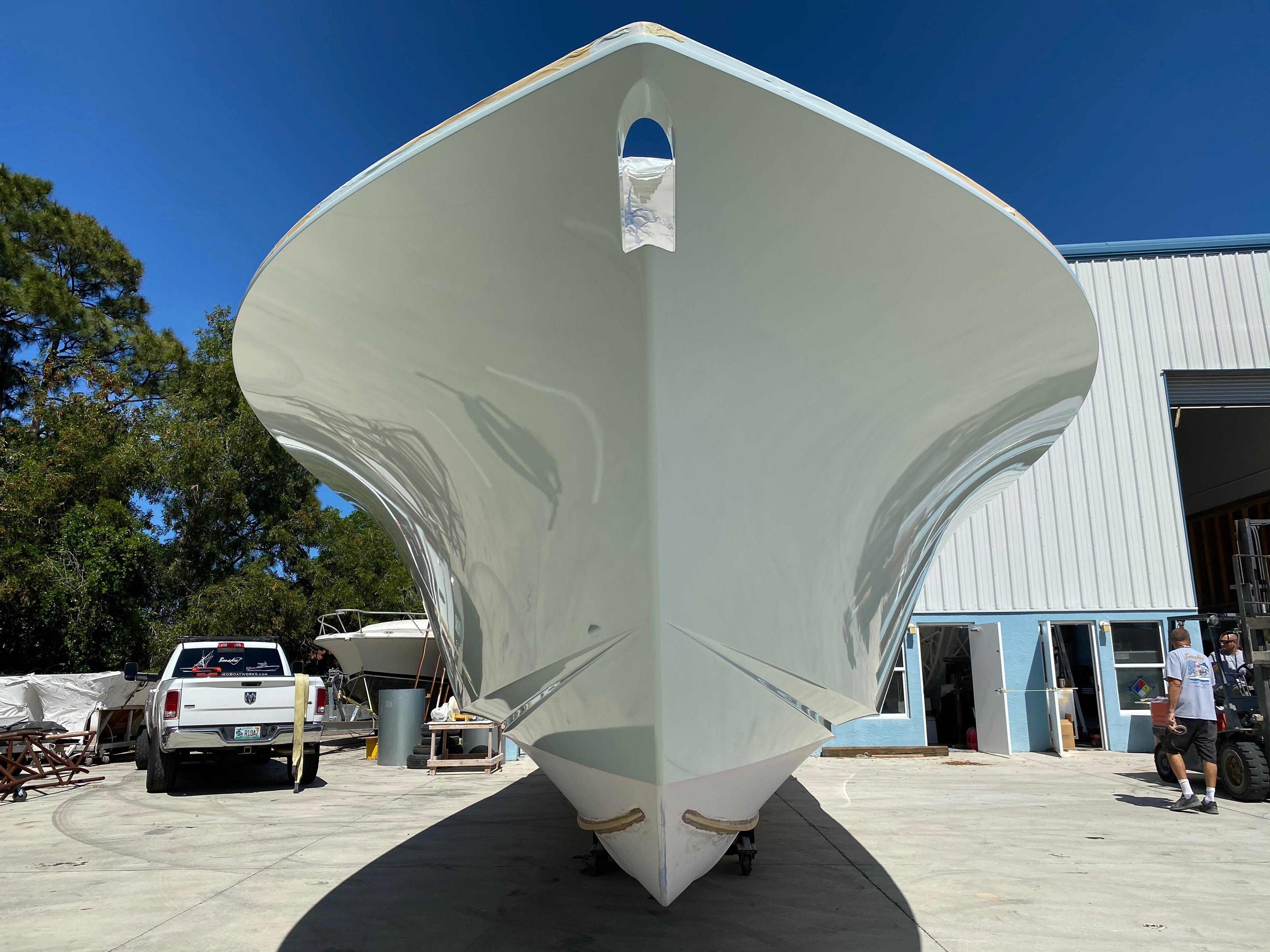 45 Bonadeo Custom Carolina Walkaround 2021 Hmy Yachts