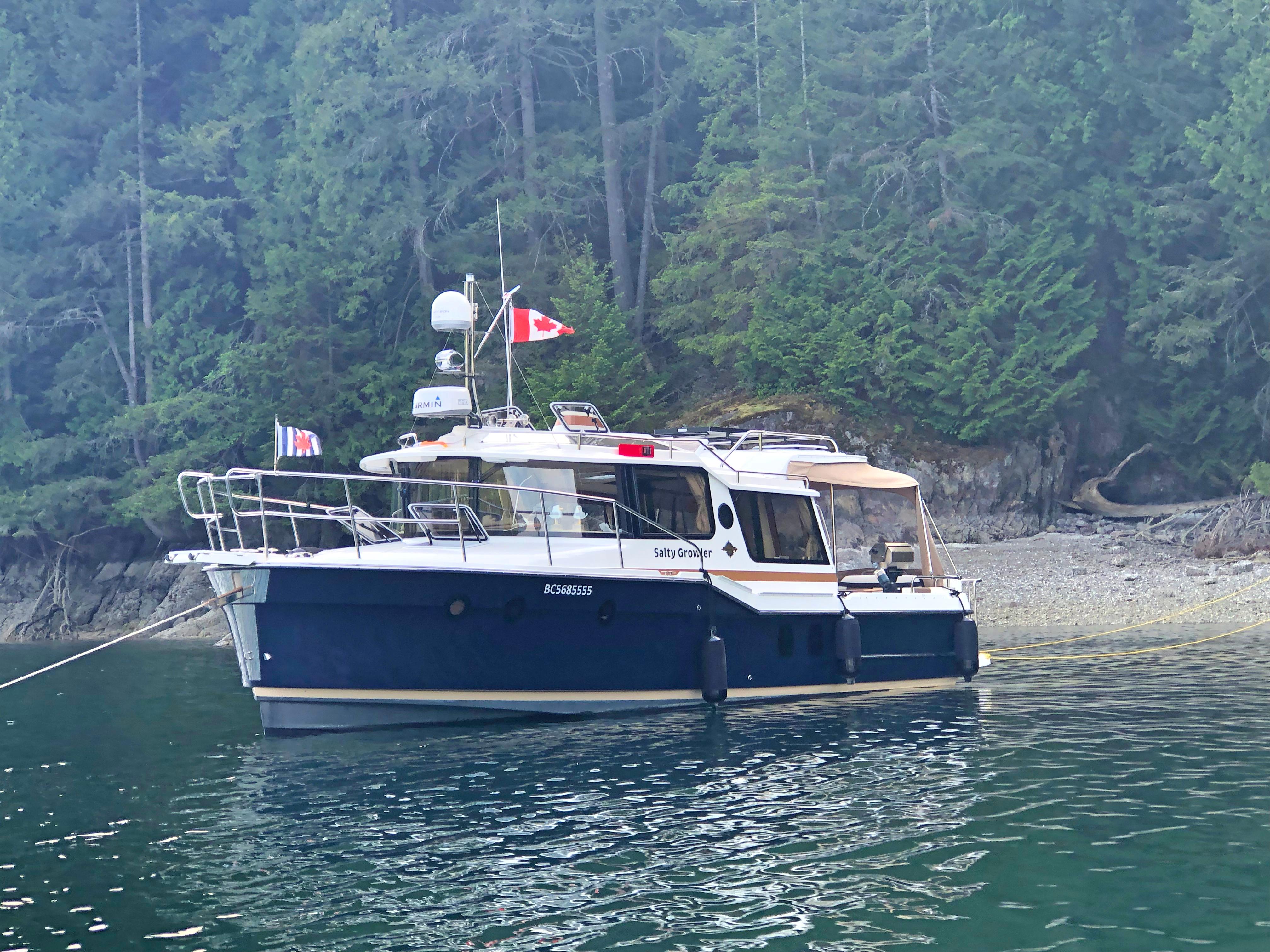 2017 Ranger Tugs R-29 S