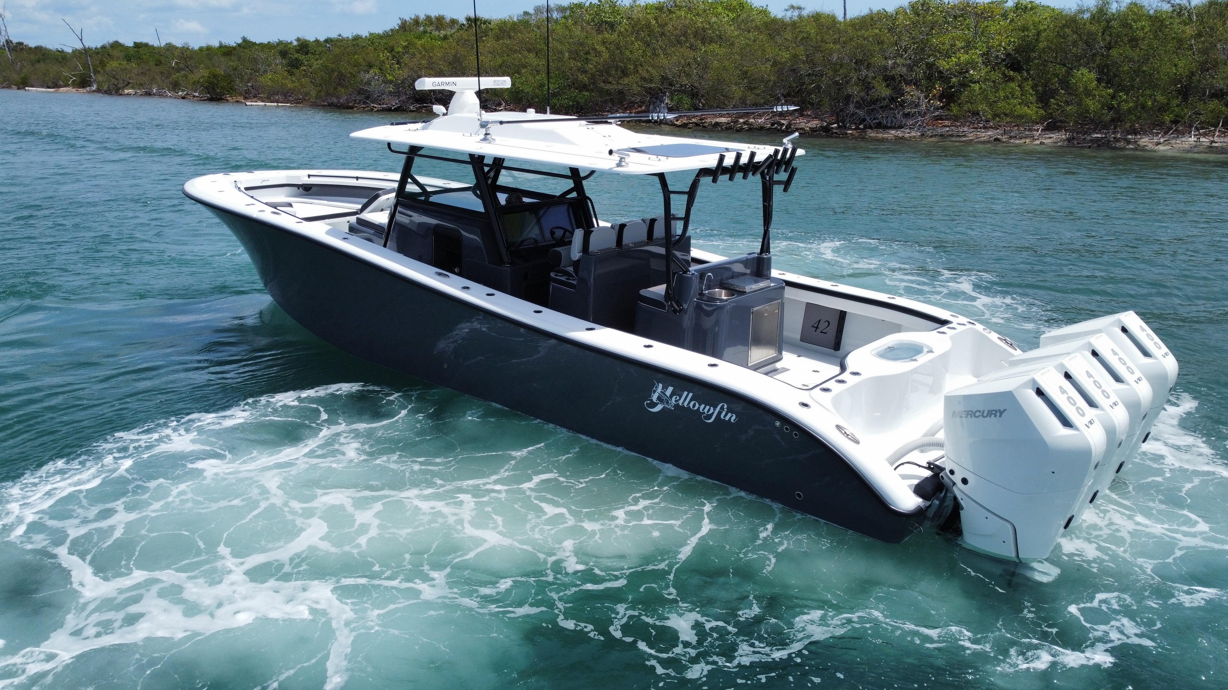 2023-yellowfin-42-power-9788626-20250602121233589-1_XLARGE