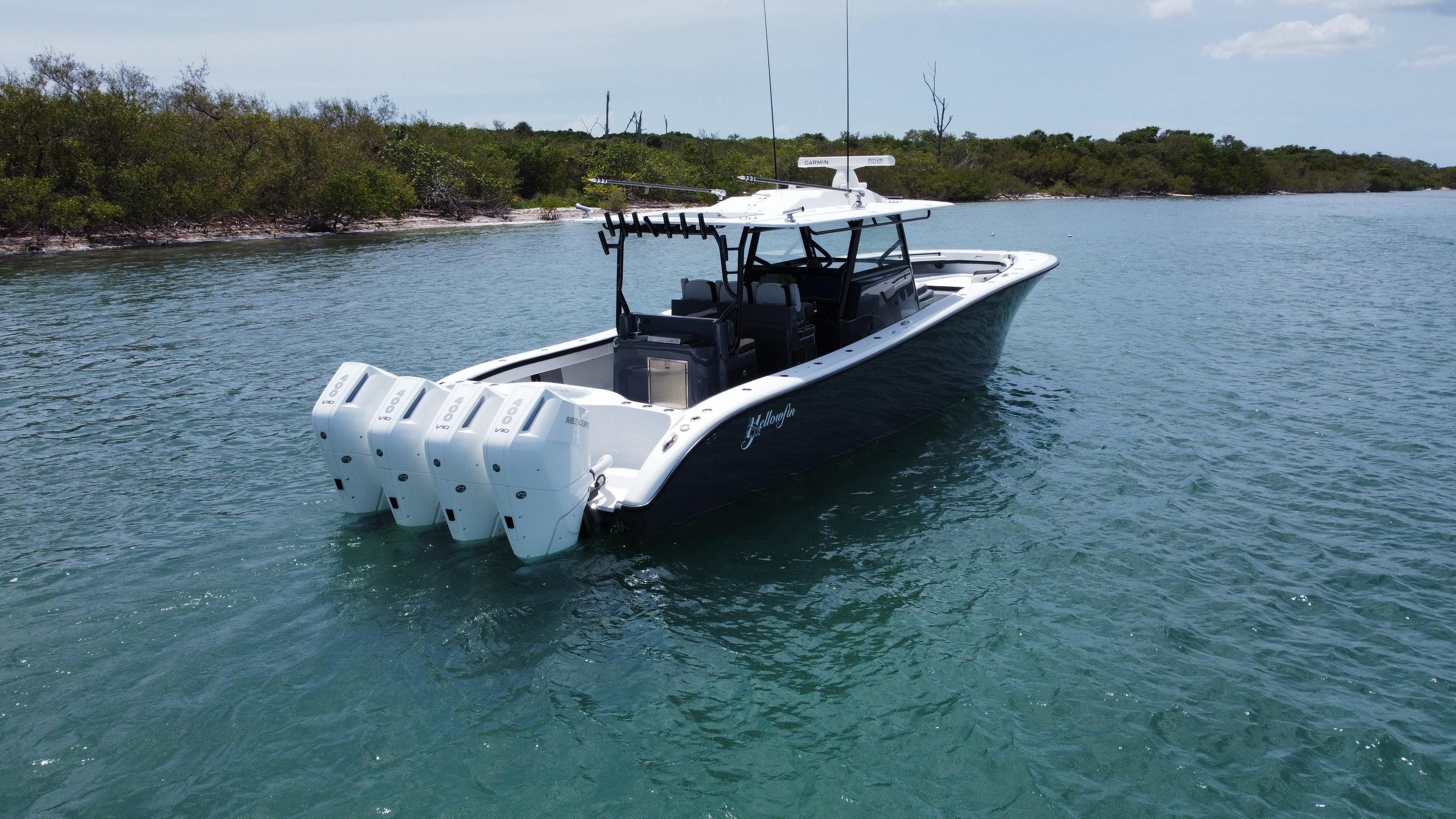 2023-yellowfin-42-power-9788626-20250602121318527-1_XLARGE
