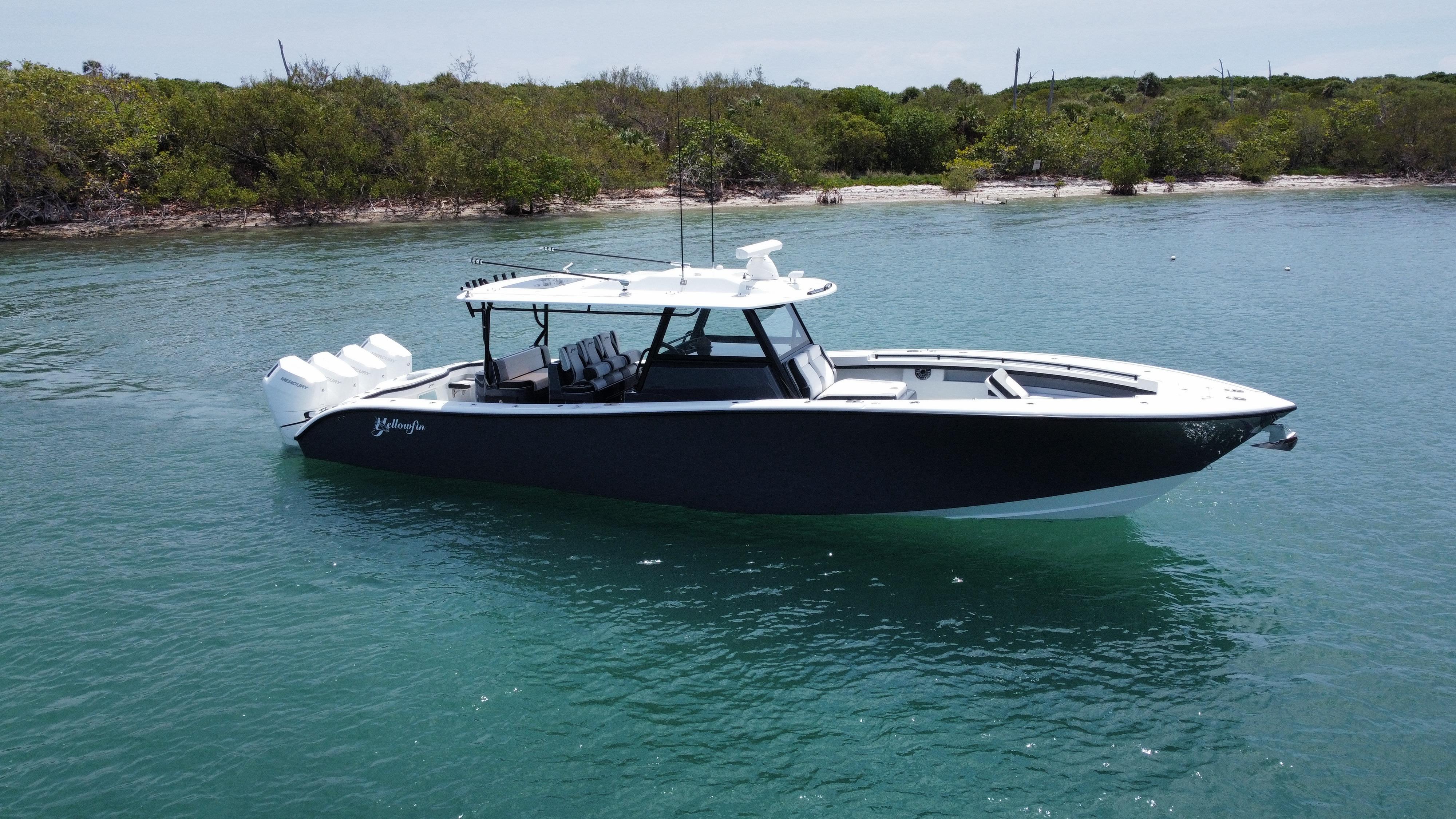 2023-yellowfin-42-power-9788626-20250602121348748-1_XLARGE
