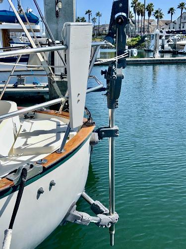 Sailboat stern view, Pacific Seacraft 40 Voyagemaker, docked in marina, 1999 model.