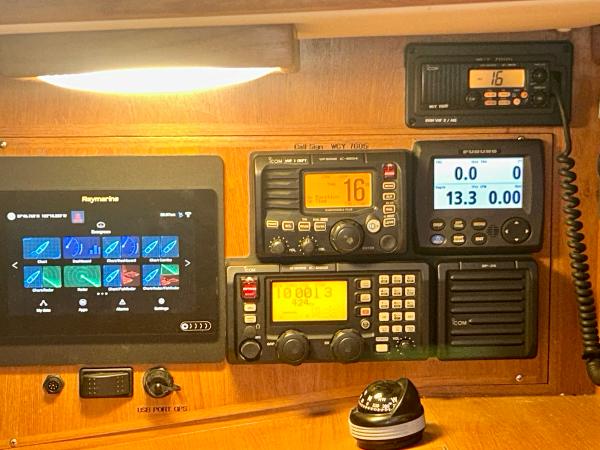 Navigation and communication equipment on a 1999 Pacific Seacraft 40 Voyagemaker yacht.