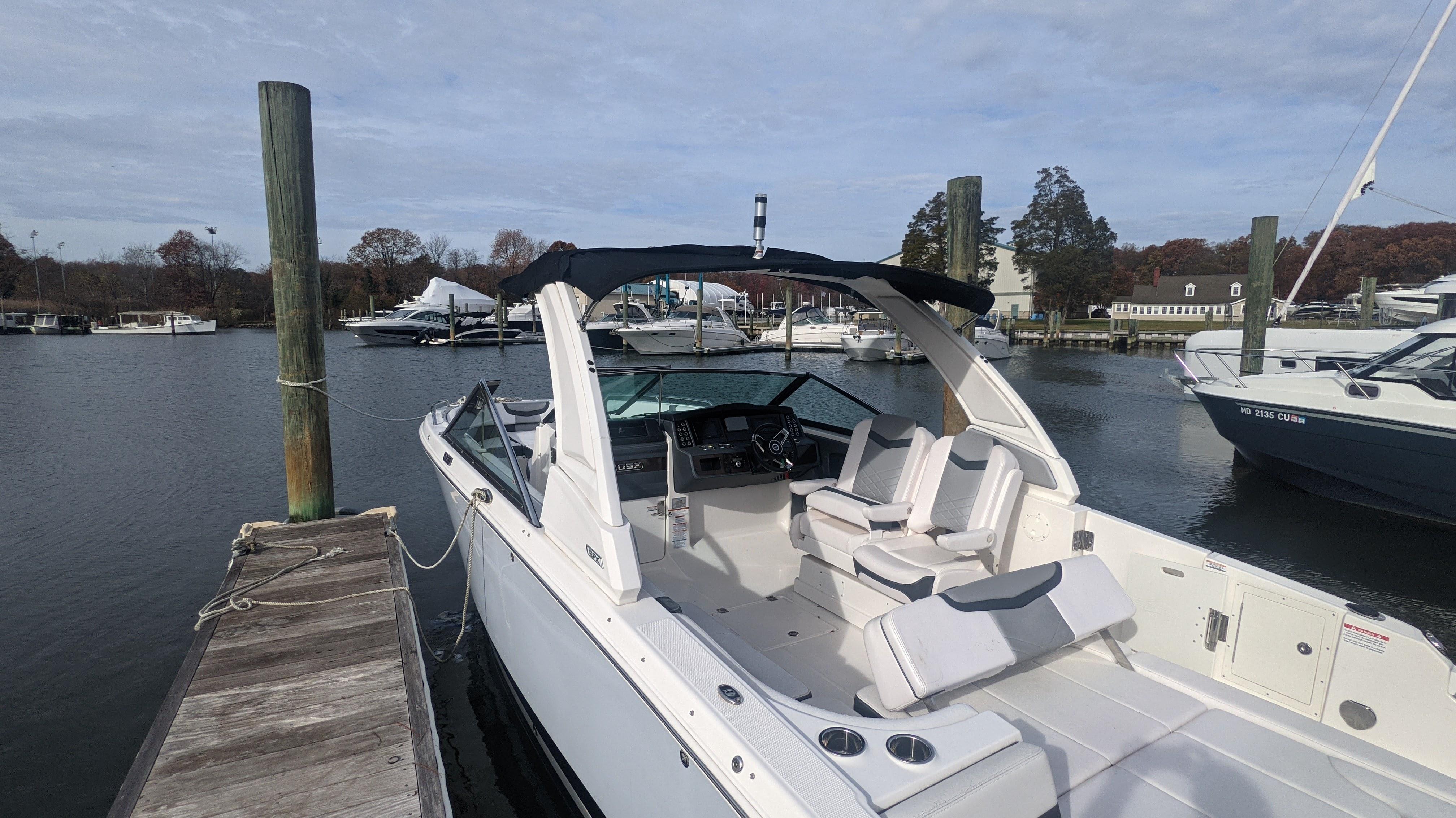 2020-chaparral-280-osx-power-9778628-20250501061620926-1_XLARGE
