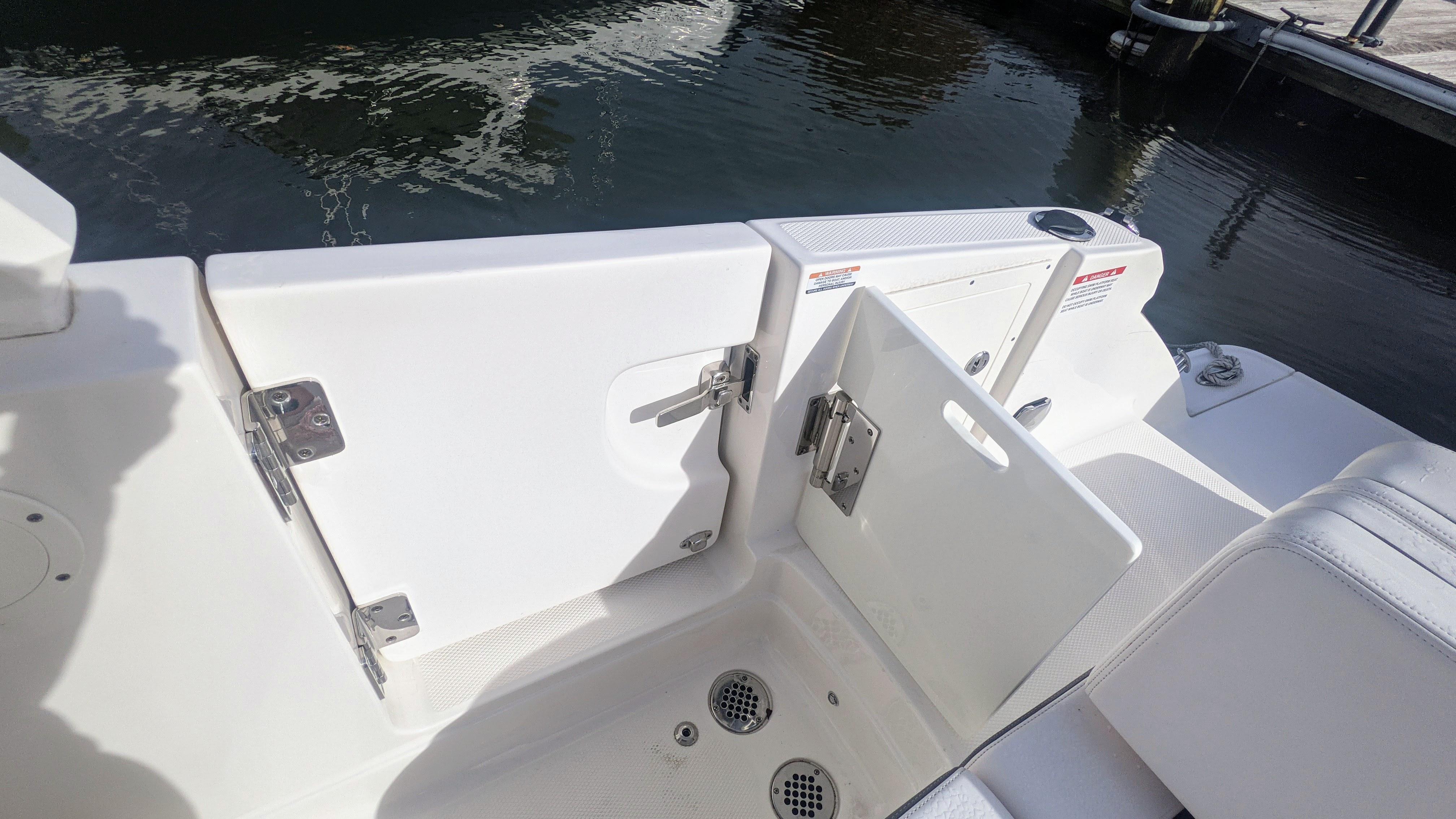 2020-chaparral-280-osx-power-9778628-20250501061643585-1_XLARGE