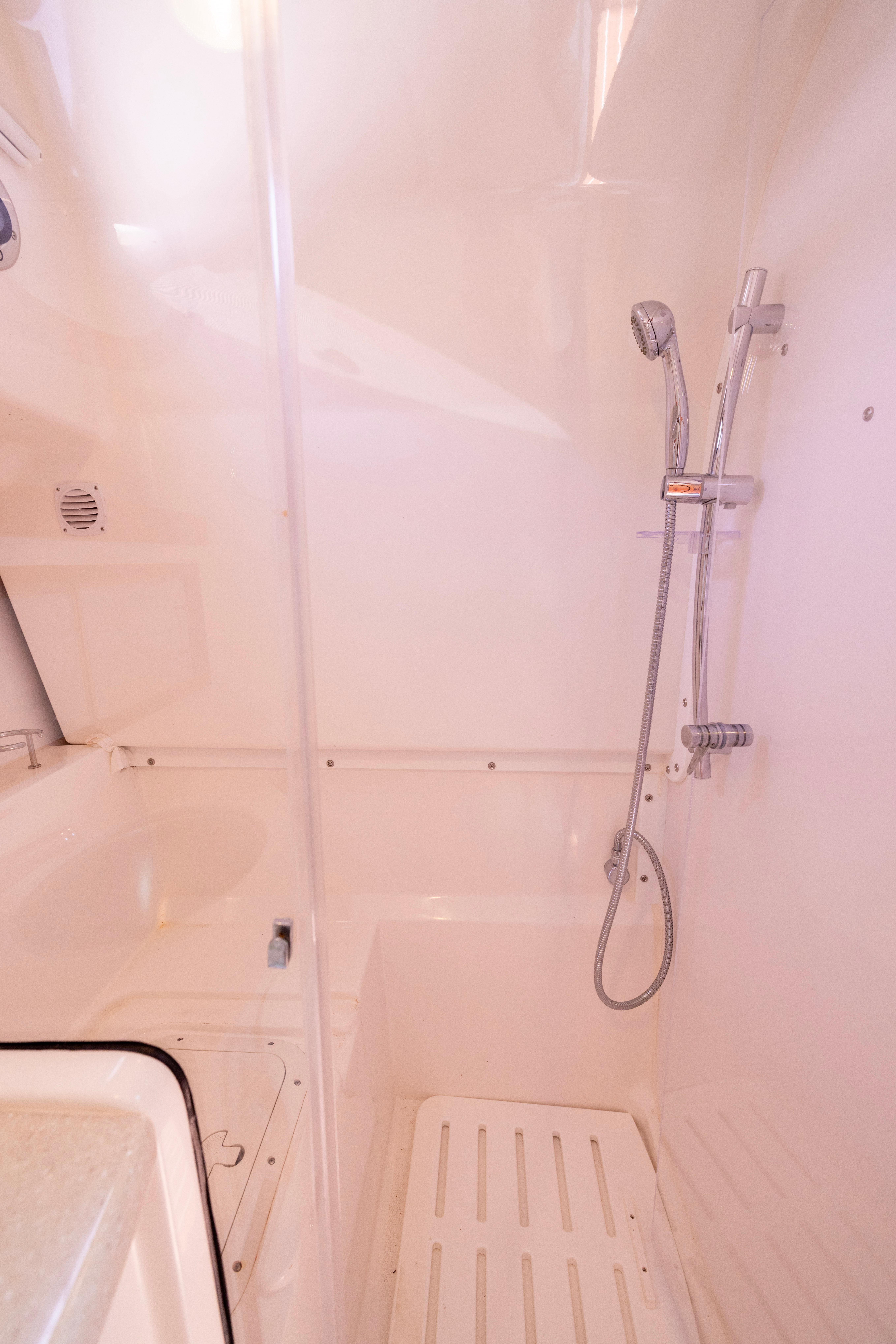 2018-back-cove-downeast-37-power-9838603-20250625070013601-1