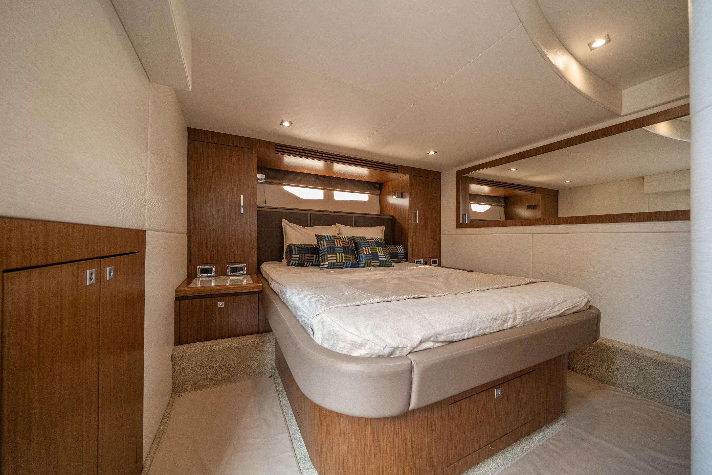 2015-sea-ray-510-sundancer-power-9758630-20250414131212859-1_XLARGE
