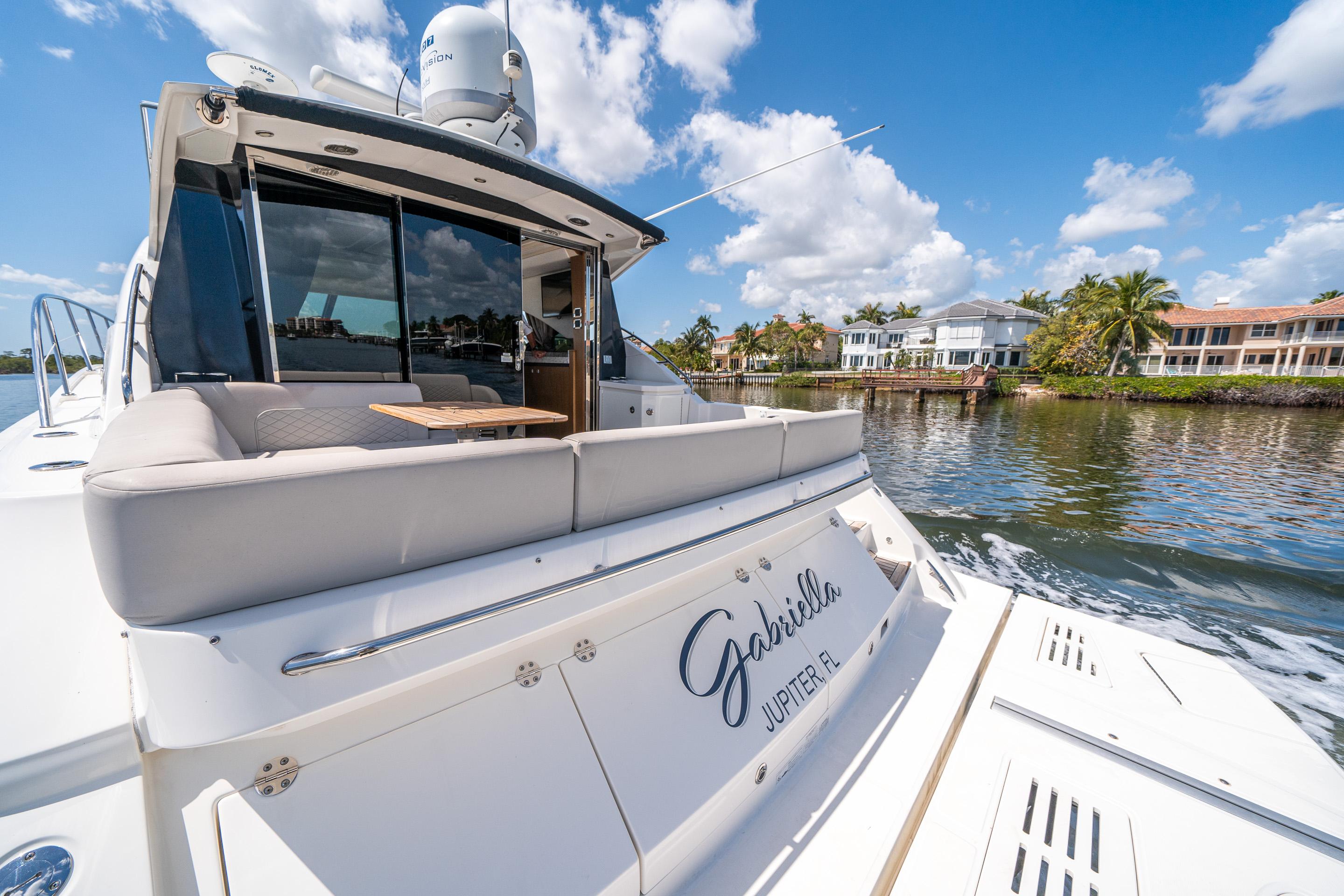 2015-sea-ray-510-sundancer-power-9758630-20250414131307041-1_XLARGE