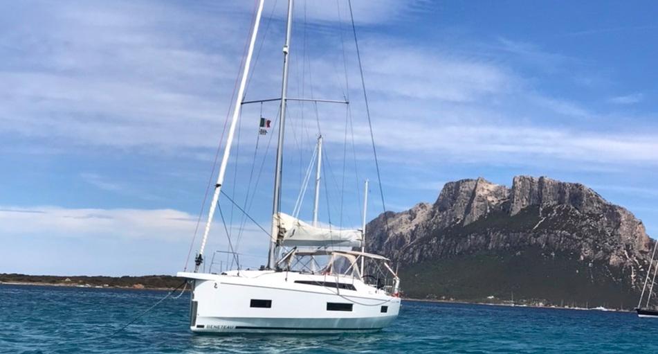 Azuli Yacht for Sale | 42 Beneteau Yachts St George's, Grenada | Denison Yacht Sales