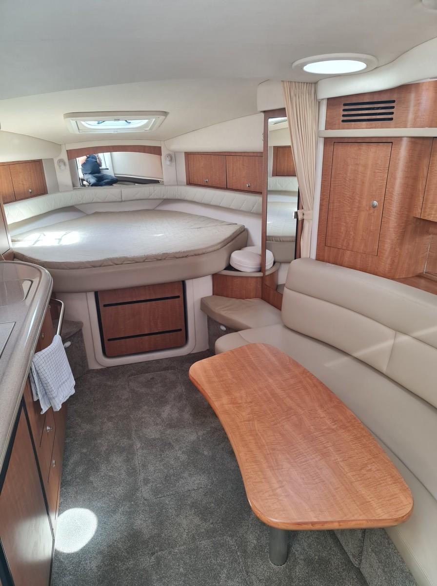 2006 Sea Ray 375 Sundancer Twin Diesel large 11