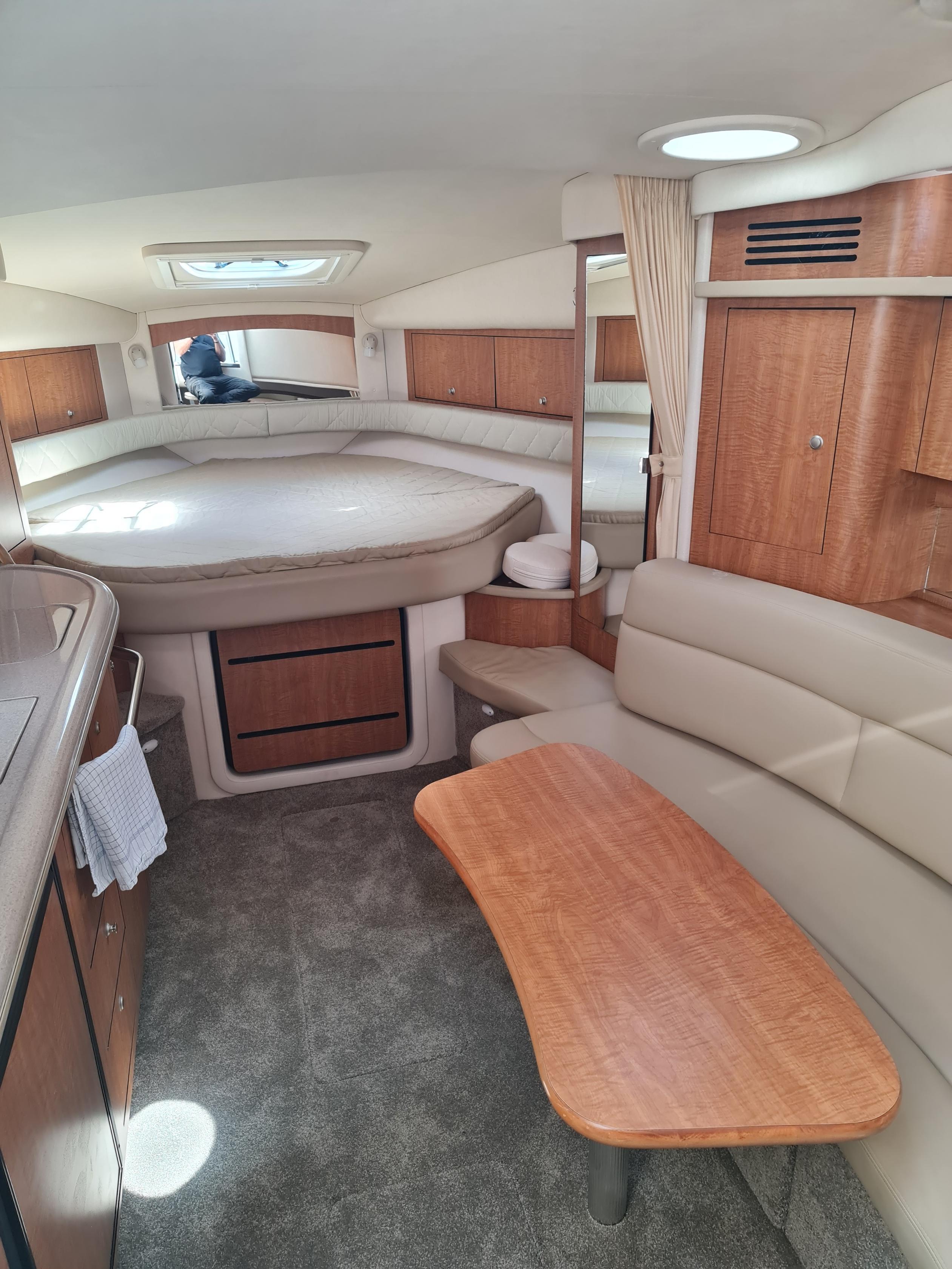 2006 Sea Ray 375 Sundancer Twin Diesel large 15