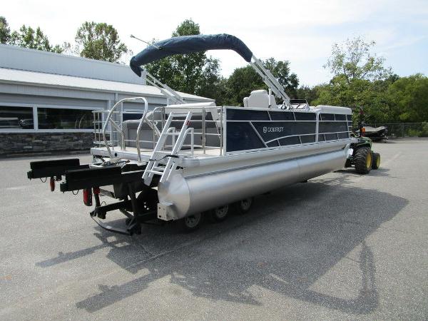 2021 Godfrey Pontoon boat for sale, model of the boat is SW 2286 SFL Sport Tube 27 in. & Image # 15 of 33